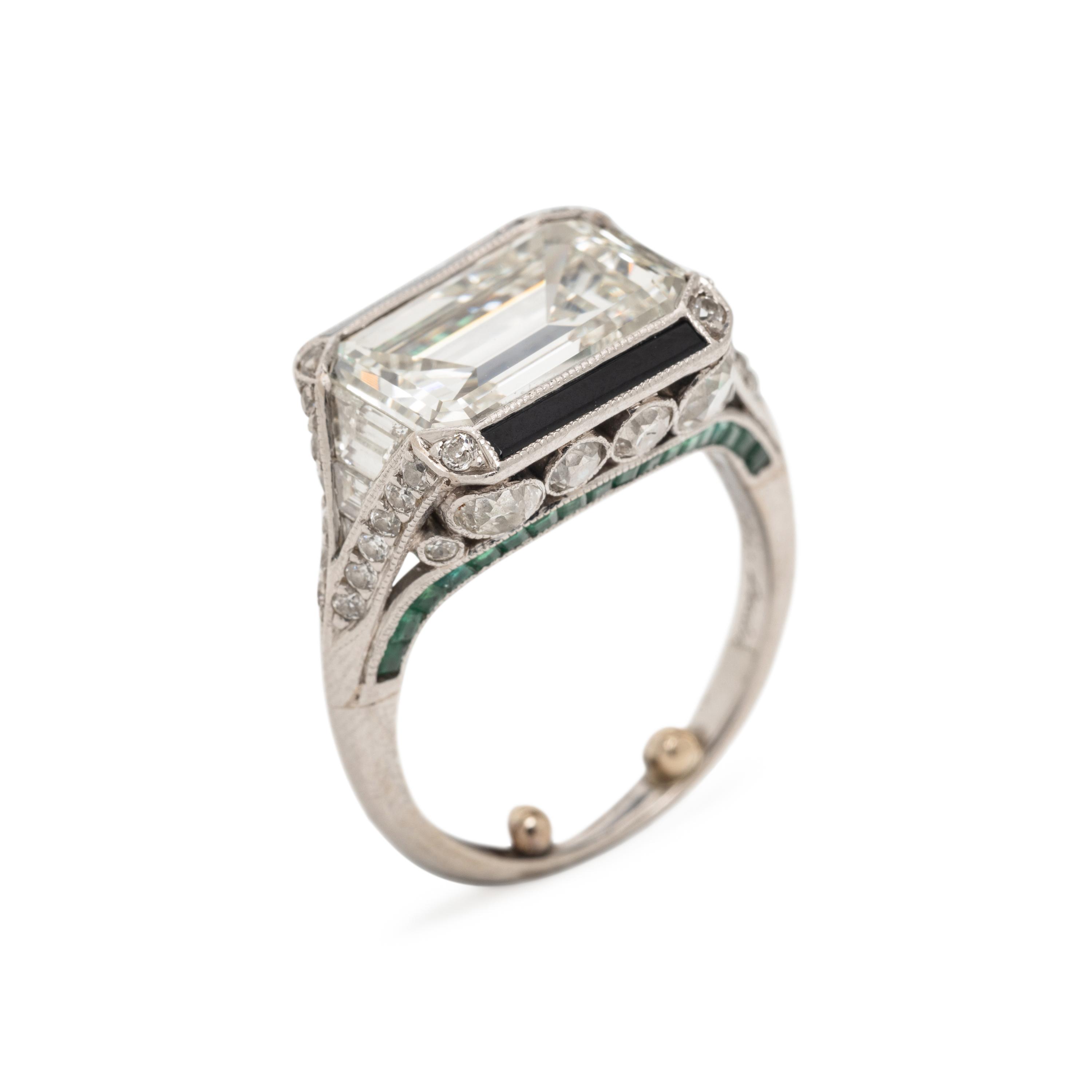CARTIER, LONDON, ART DECO, PLATINUM AND DIAMOND RING