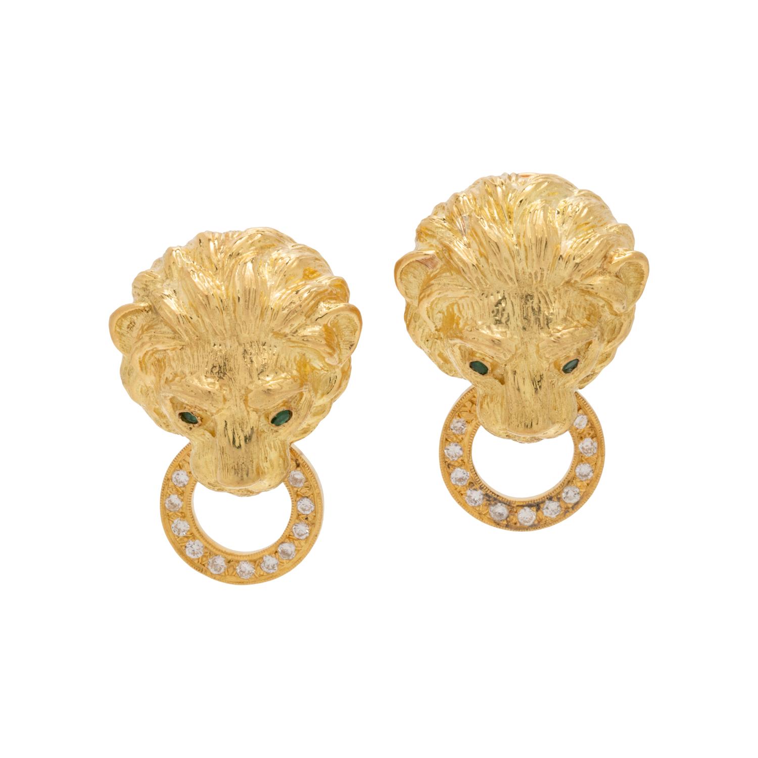 YELLOW GOLD AND DIAMOND LION EARCLIPS
