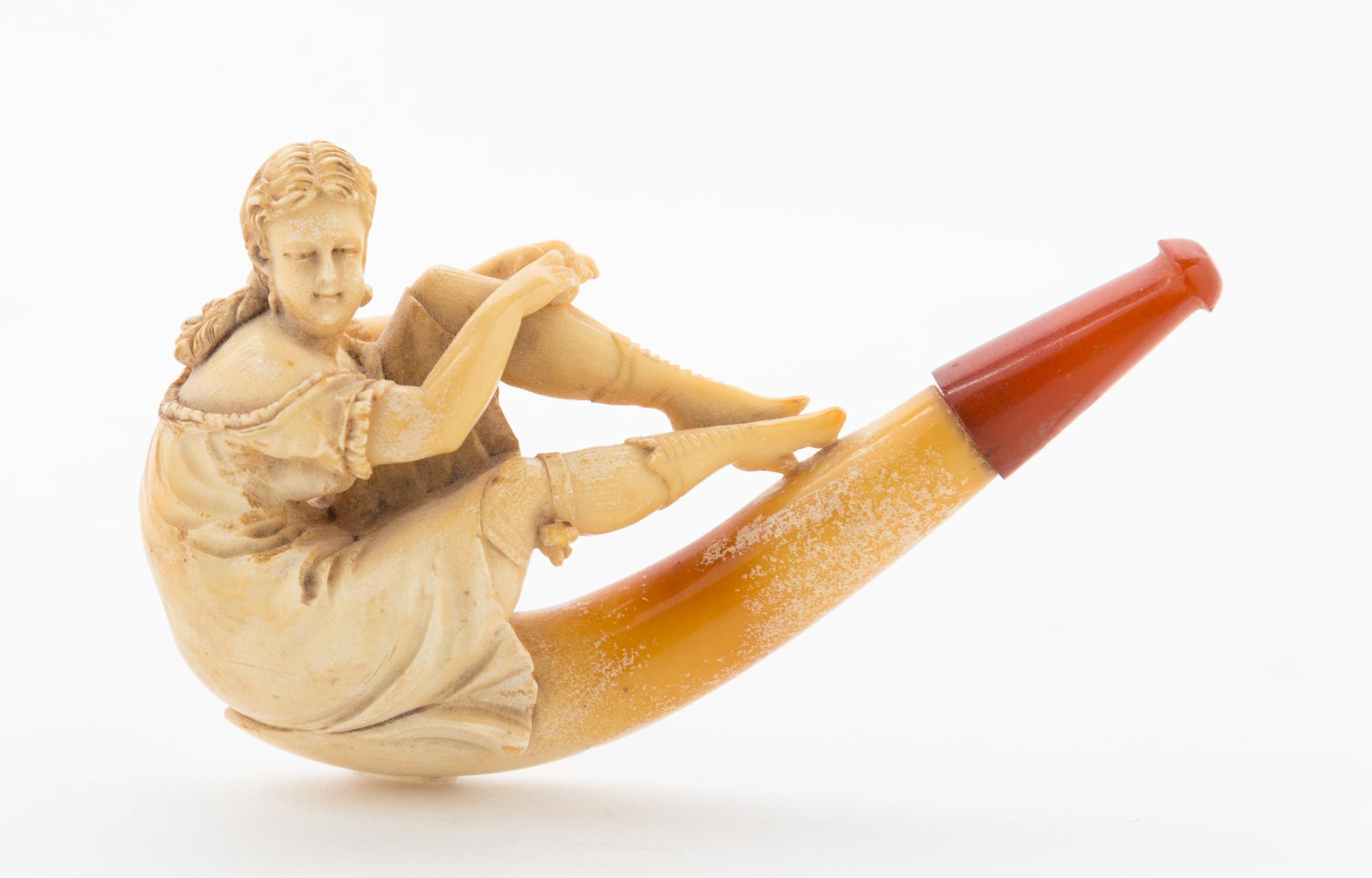 A Meerschaum Pipe Length 4 inches. — 19TH/20TH CENTURY