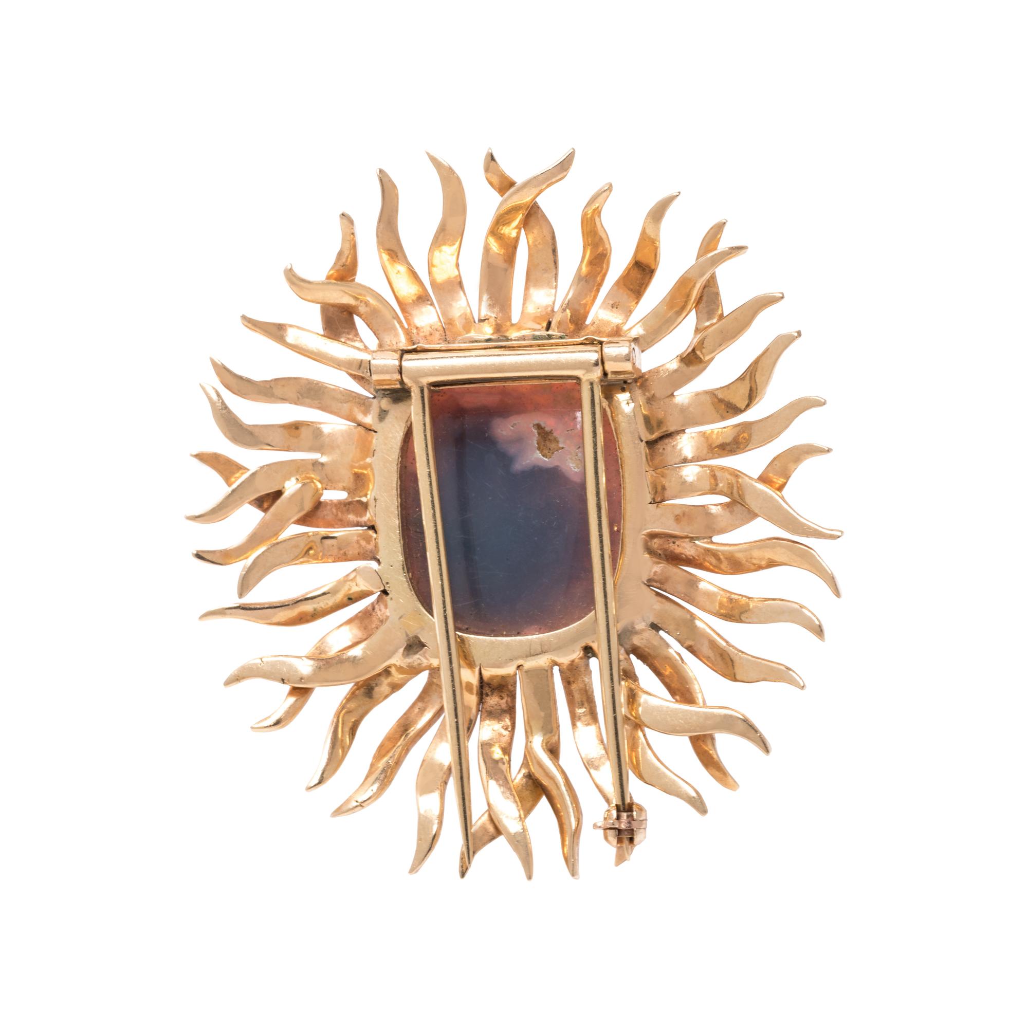 YELLOW GOLD AND OPAL SET