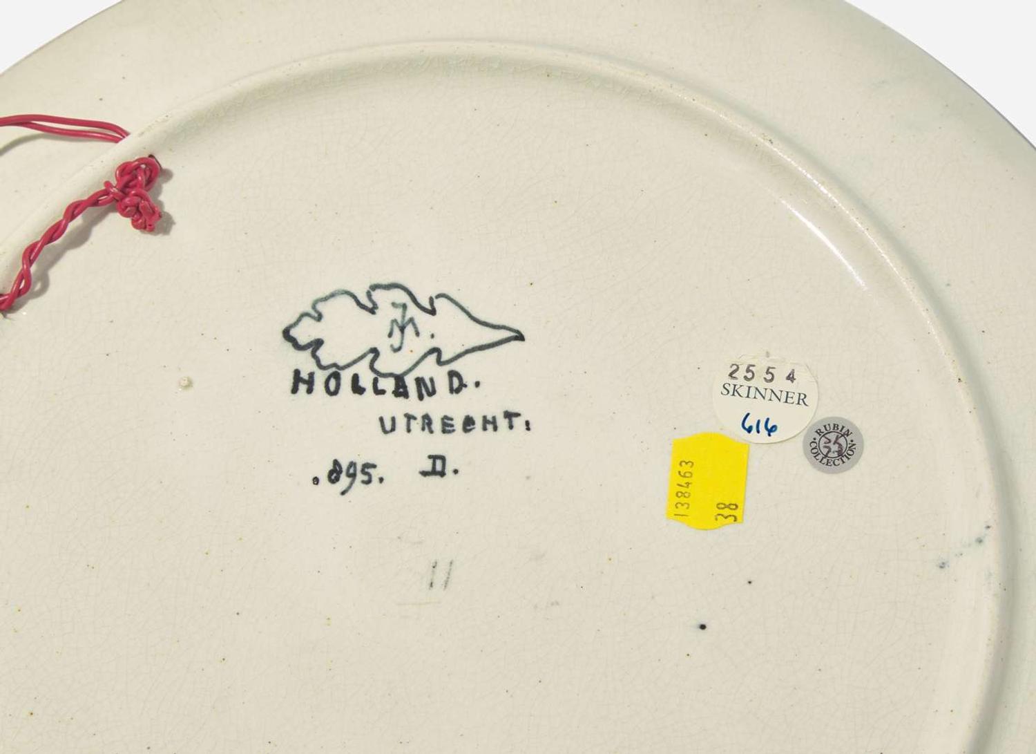 Fayence en Tegelfabriek Holland, Utrecht High Glaze Charger