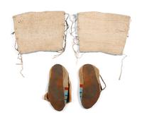 Plateau Matching Beaded Cuffs and Moccasins