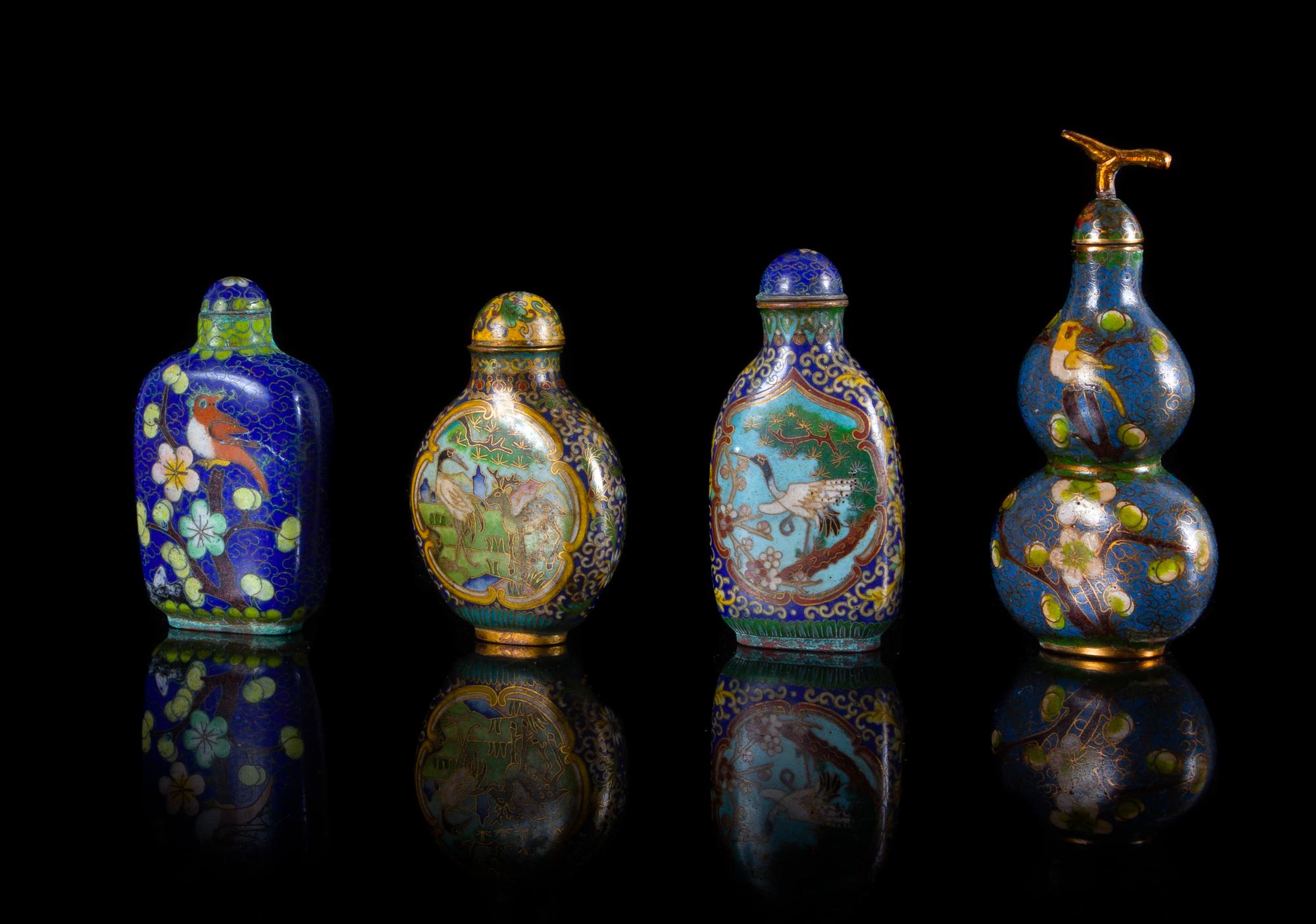 Four Cloisonne Enamel Snuff Bottles Height of tallest 4 inches. — EARLY 20TH CENTURY