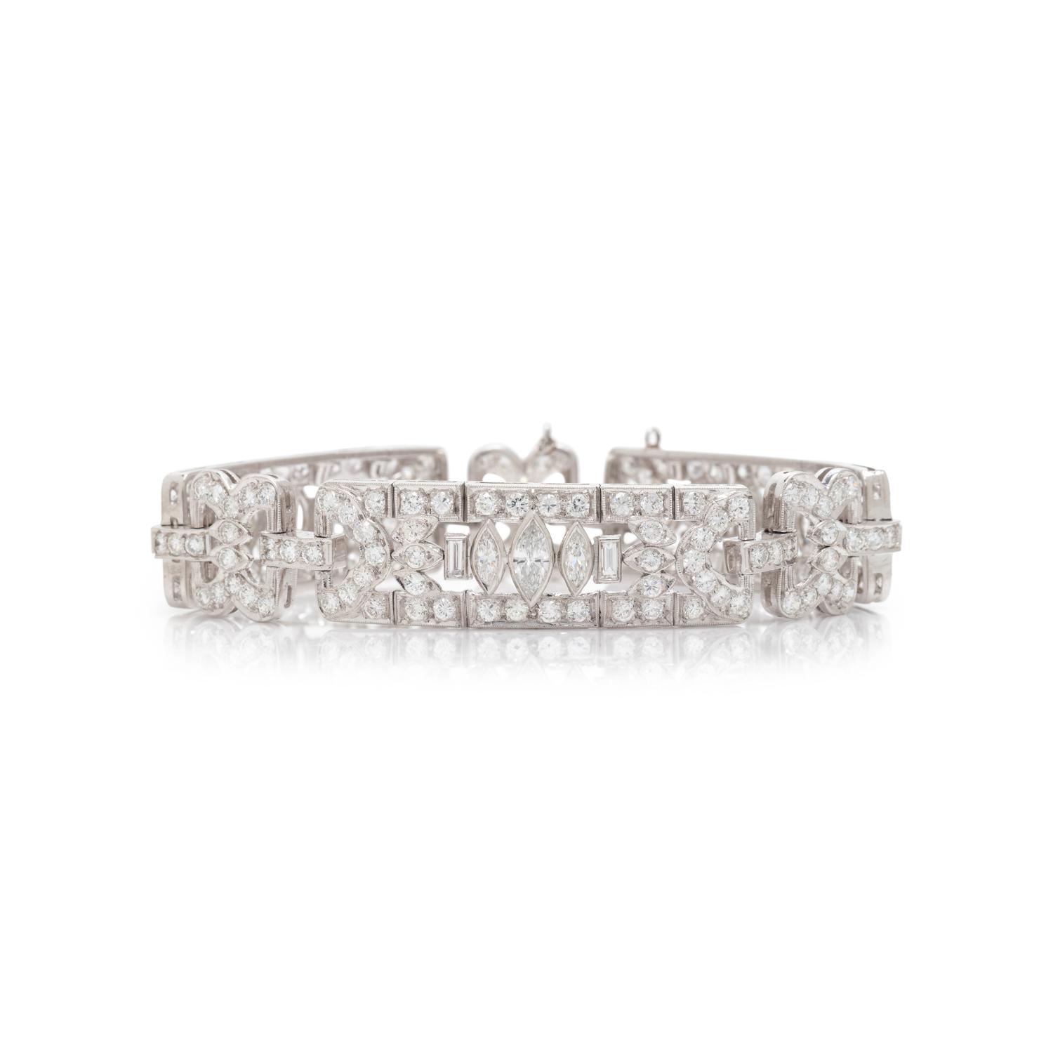 ART DECO, PLATINUM AND DIAMOND BRACELET