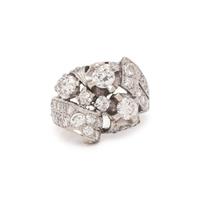 DIAMOND CLUSTER RING