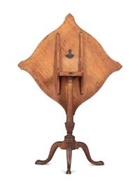 A Federal Carved and Turned Mahogany Handkerchief Tilt-Top Candlestand