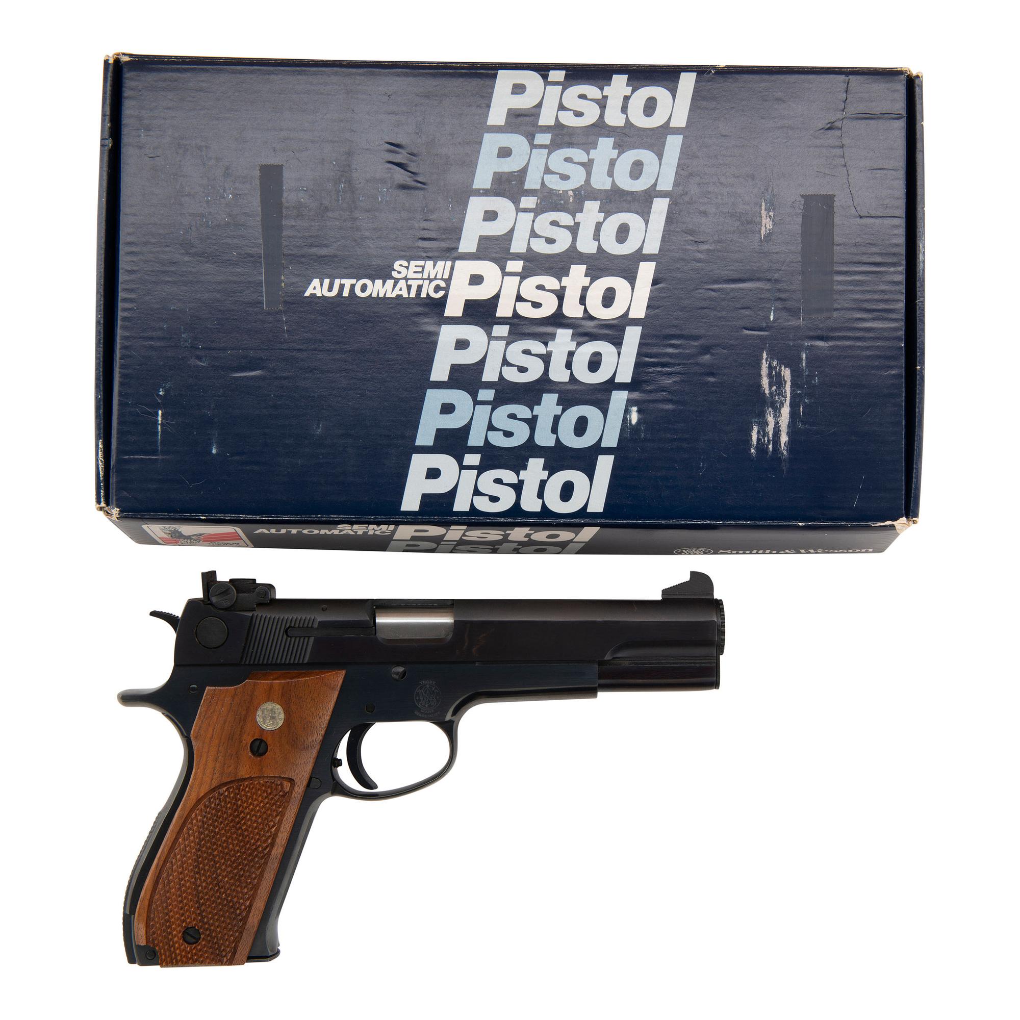 *Smith & Wesson Model 52-2 in Box