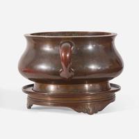 A Chinese patinated bronze censer and stand 铜香炉及底座 Xuande mark, 18th century or earlier ??? ???????