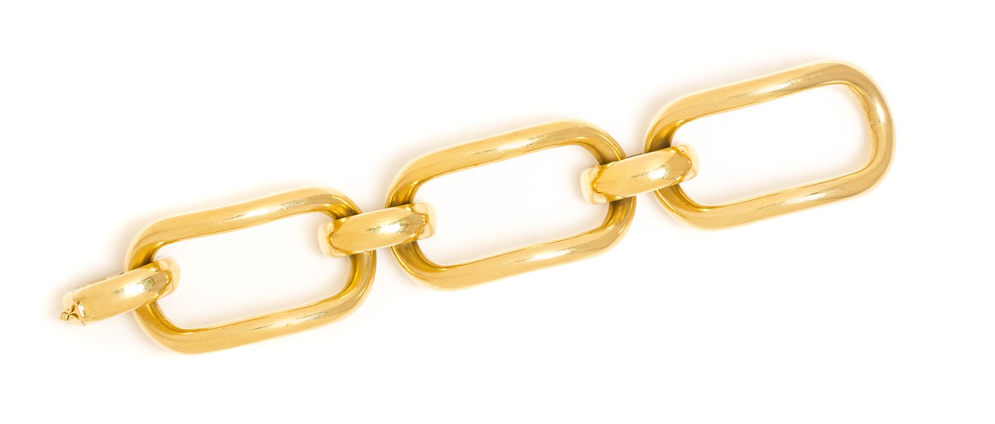 An 18 Karat Yellow Gold Open Link Bracelet, 60.80 dwts.