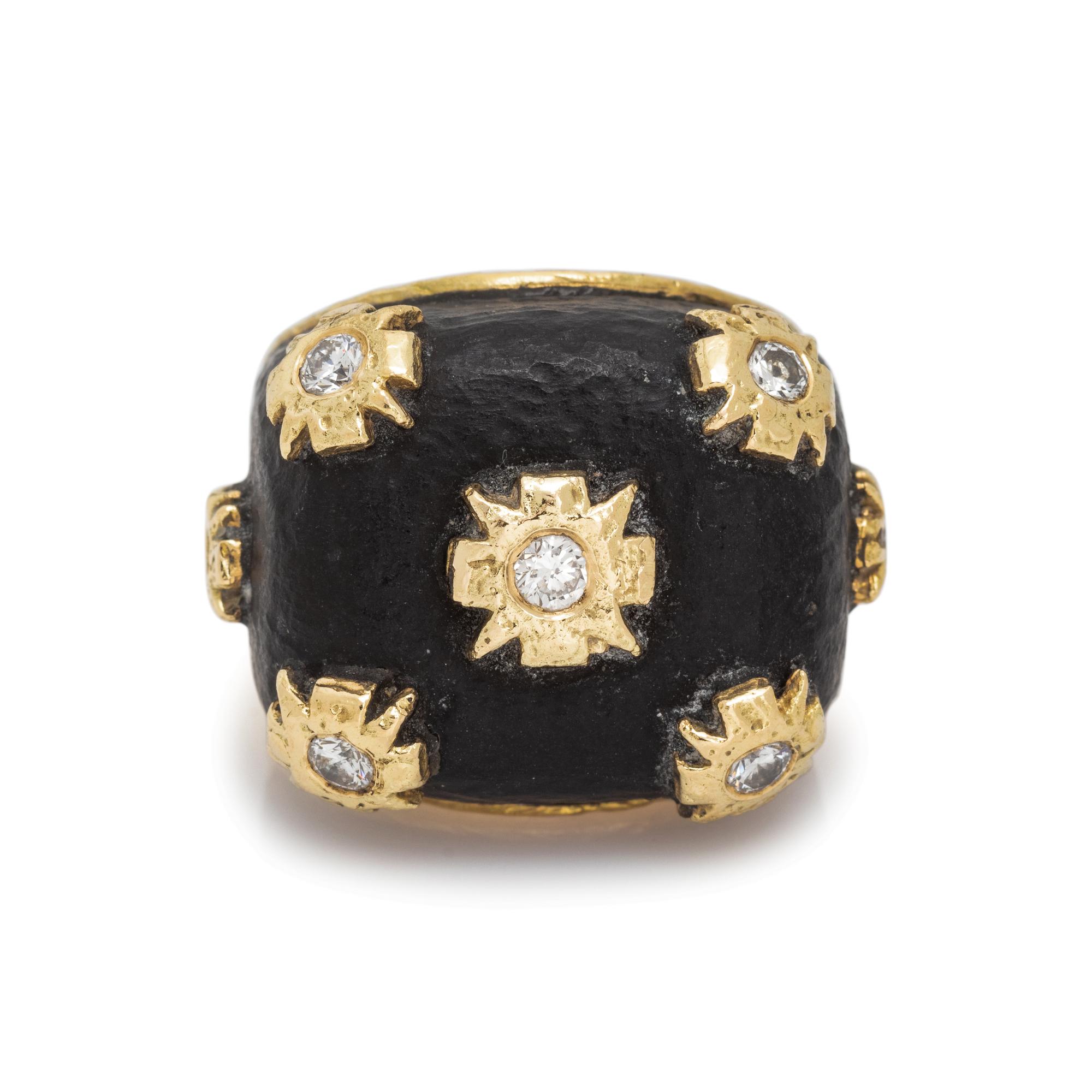 KATY BRISCOE, YELLOW GOLD, JET AND DIAMOND 'DIEZ' RING