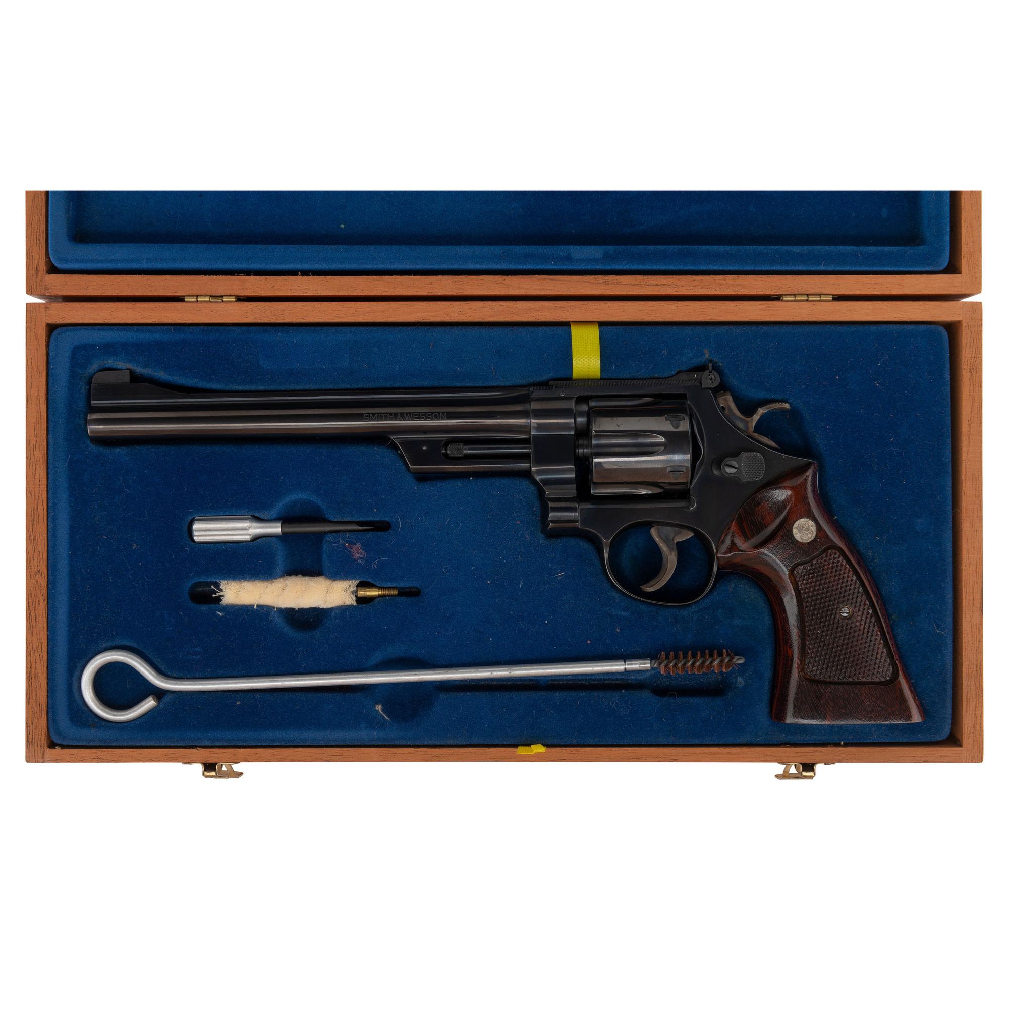 *Smith & Wesson Model 27-2 in Case