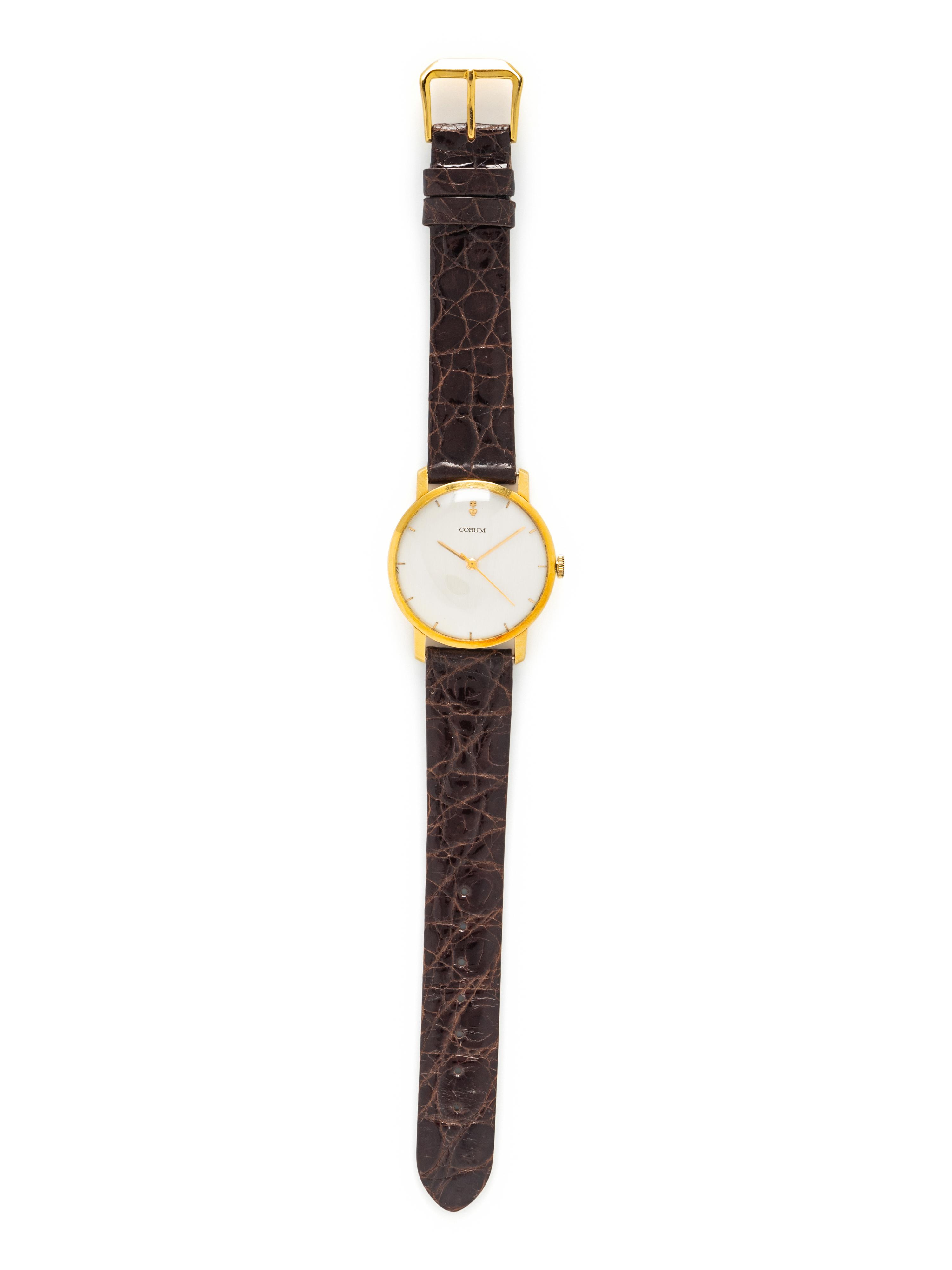 CORUM, REF. 5595 4 18K YELLOW GOLD WATCH