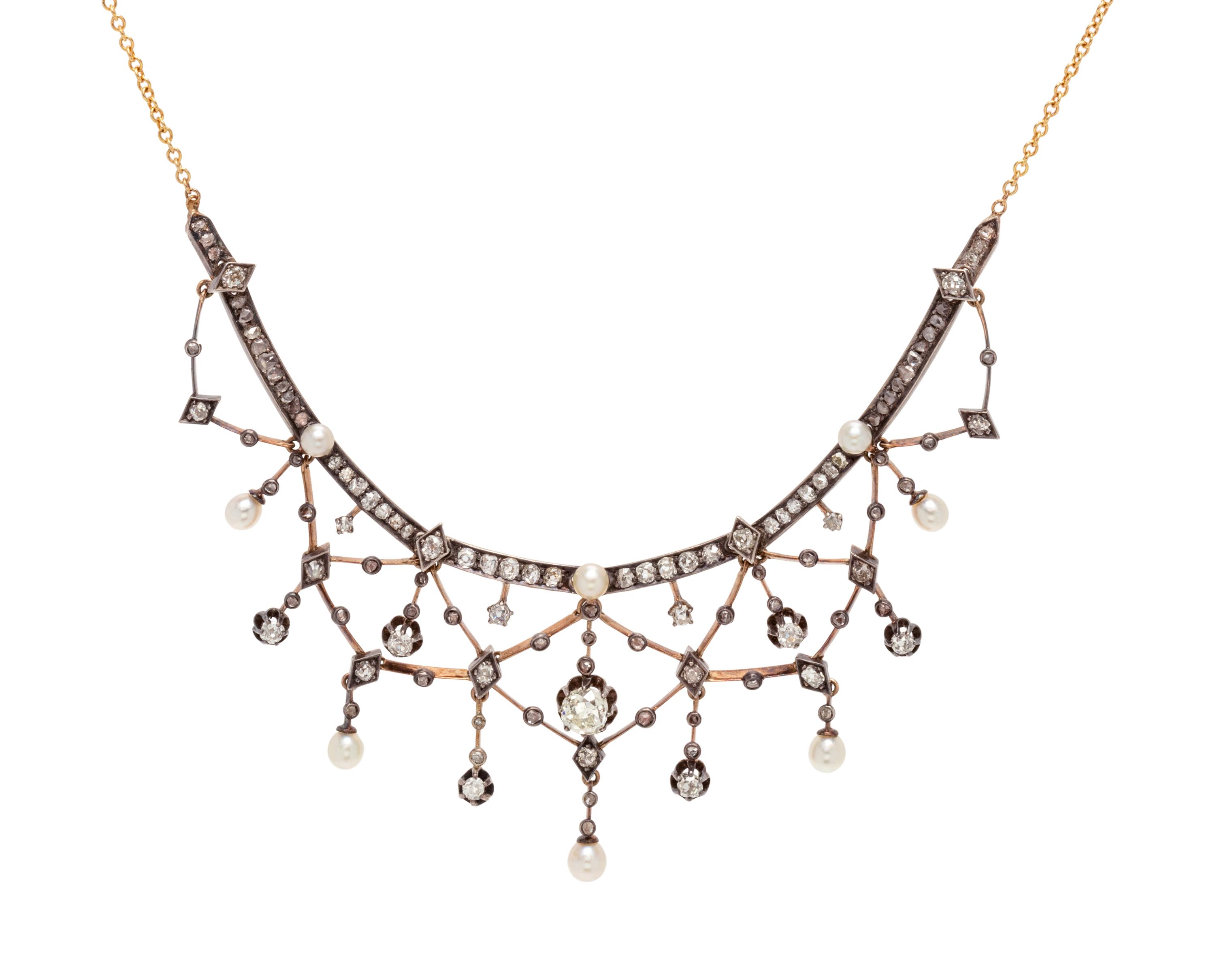 ANTIQUE, DIAMOND AND PEARL NECKLACE