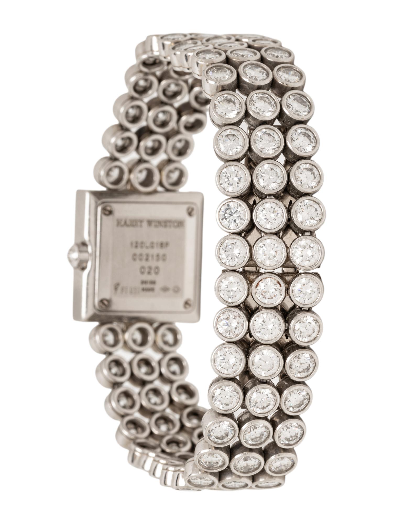 HARRY WINSTON, DIAMOND AND PLATINUM 'SIGNATURE' WATCH