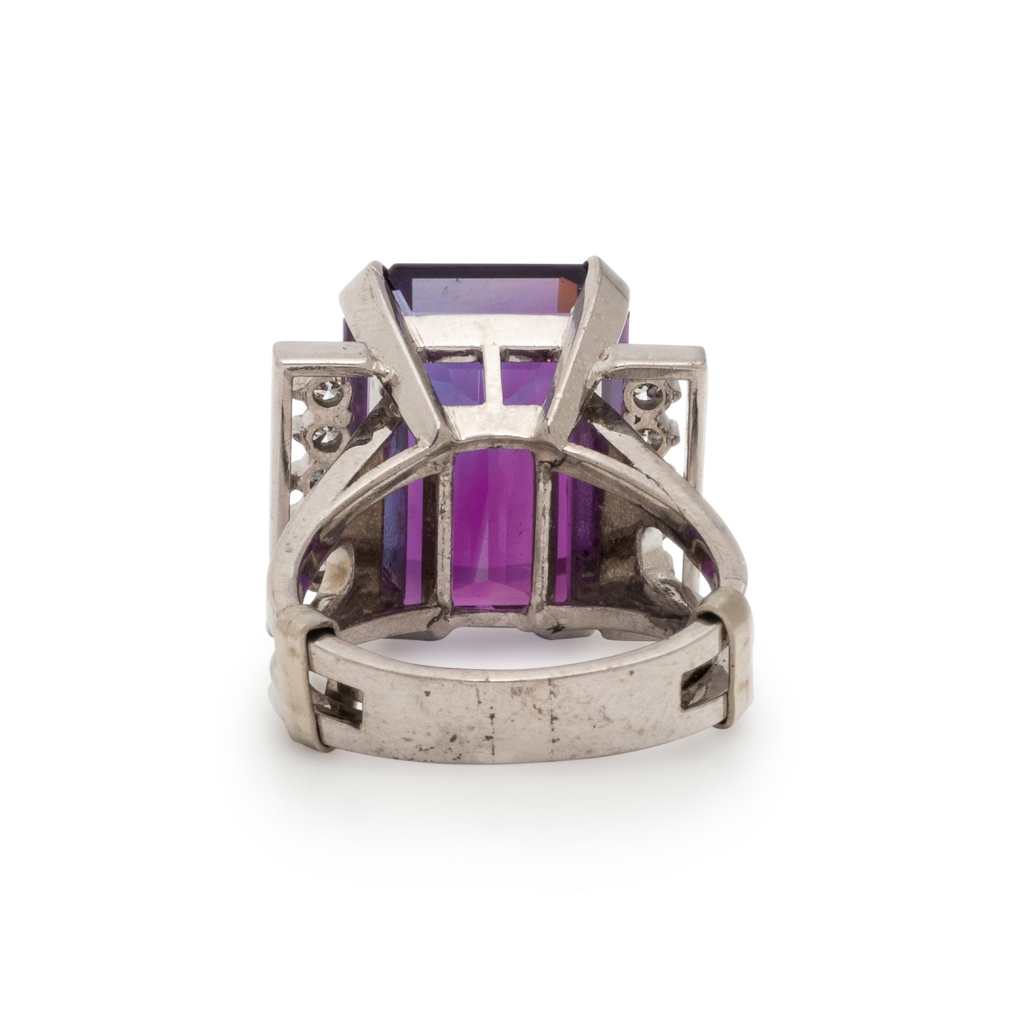 AMETHYST AND DIAMOND RING