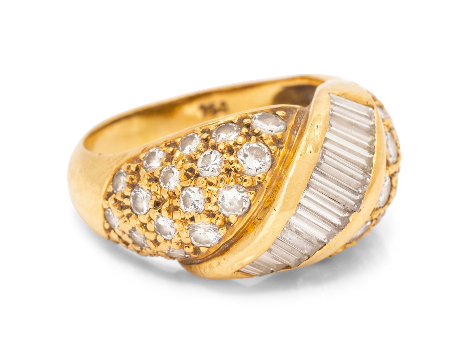 An 18 Karat Yellow Gold and Diamond Ring,