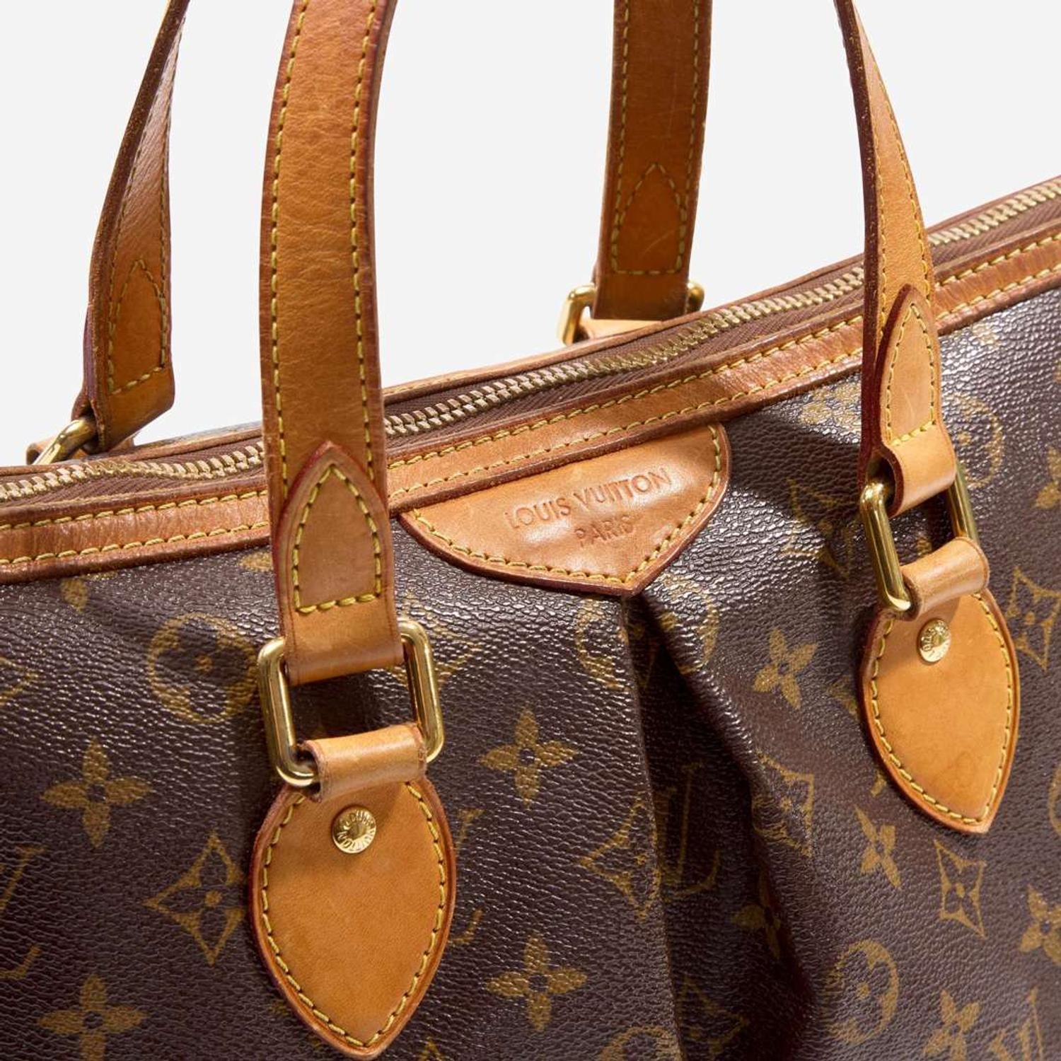A Louis Vuitton Tivoli PM Monogram Louis Vuitton