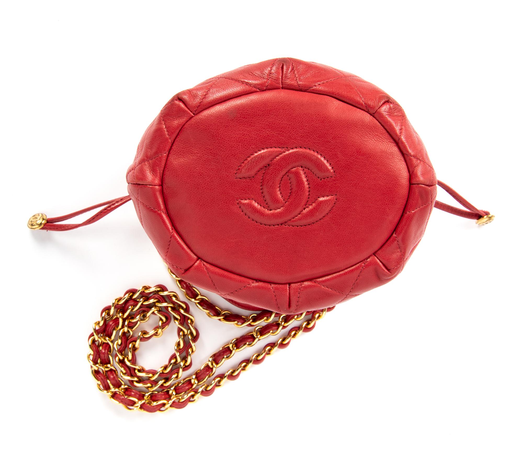 Chanel Quilted Leather Drawstring Bag, 1986-89