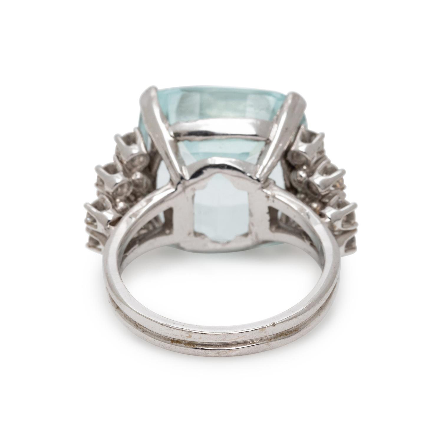 AQUAMARINE, DIAMOND, AND WHITE GOLD RING