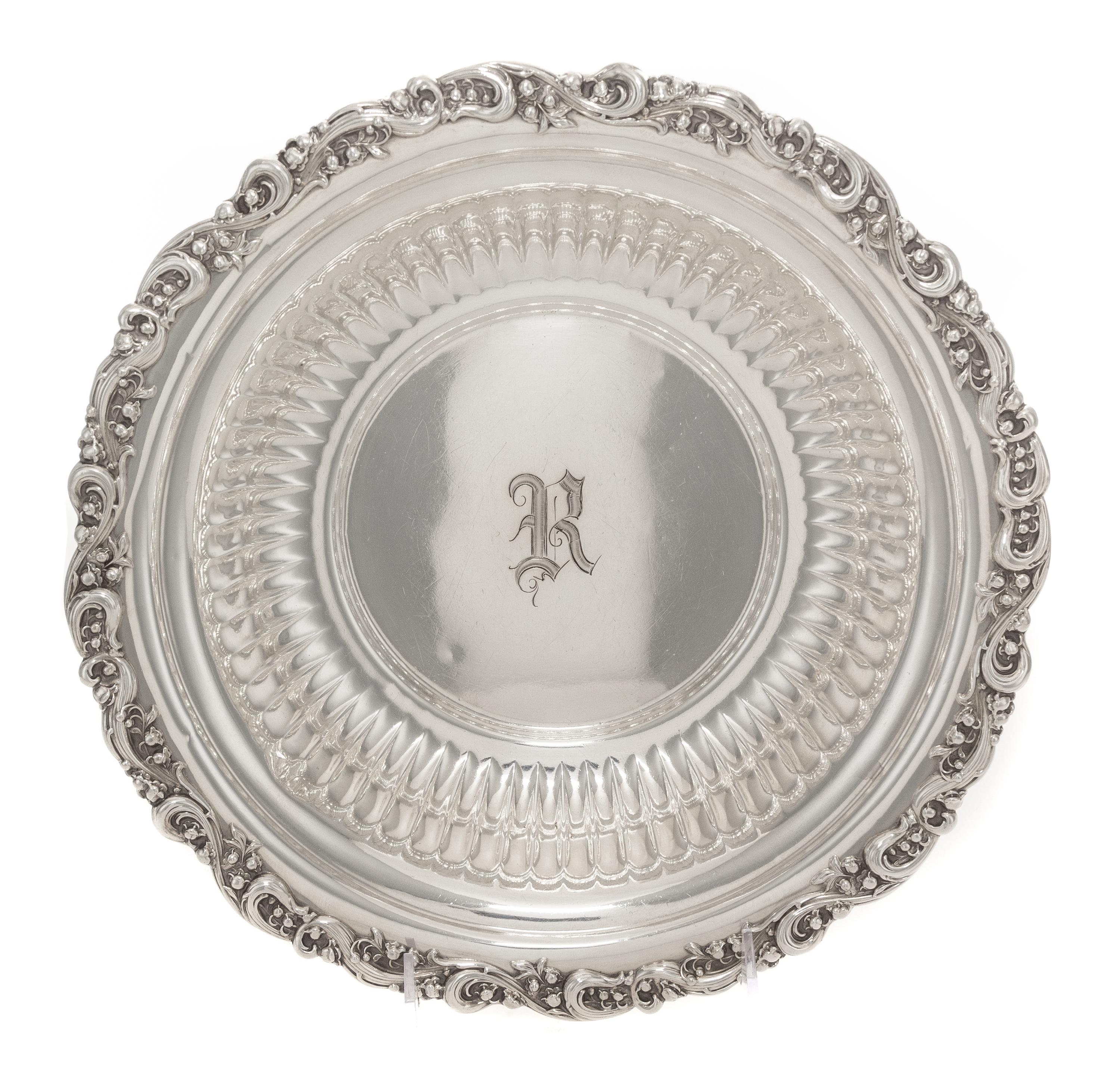 An American Silver Bowl, Wallace & Sons Mfg. Co., Wallingford, CT, Early 20th century, of circular form with an applied foliate scroll