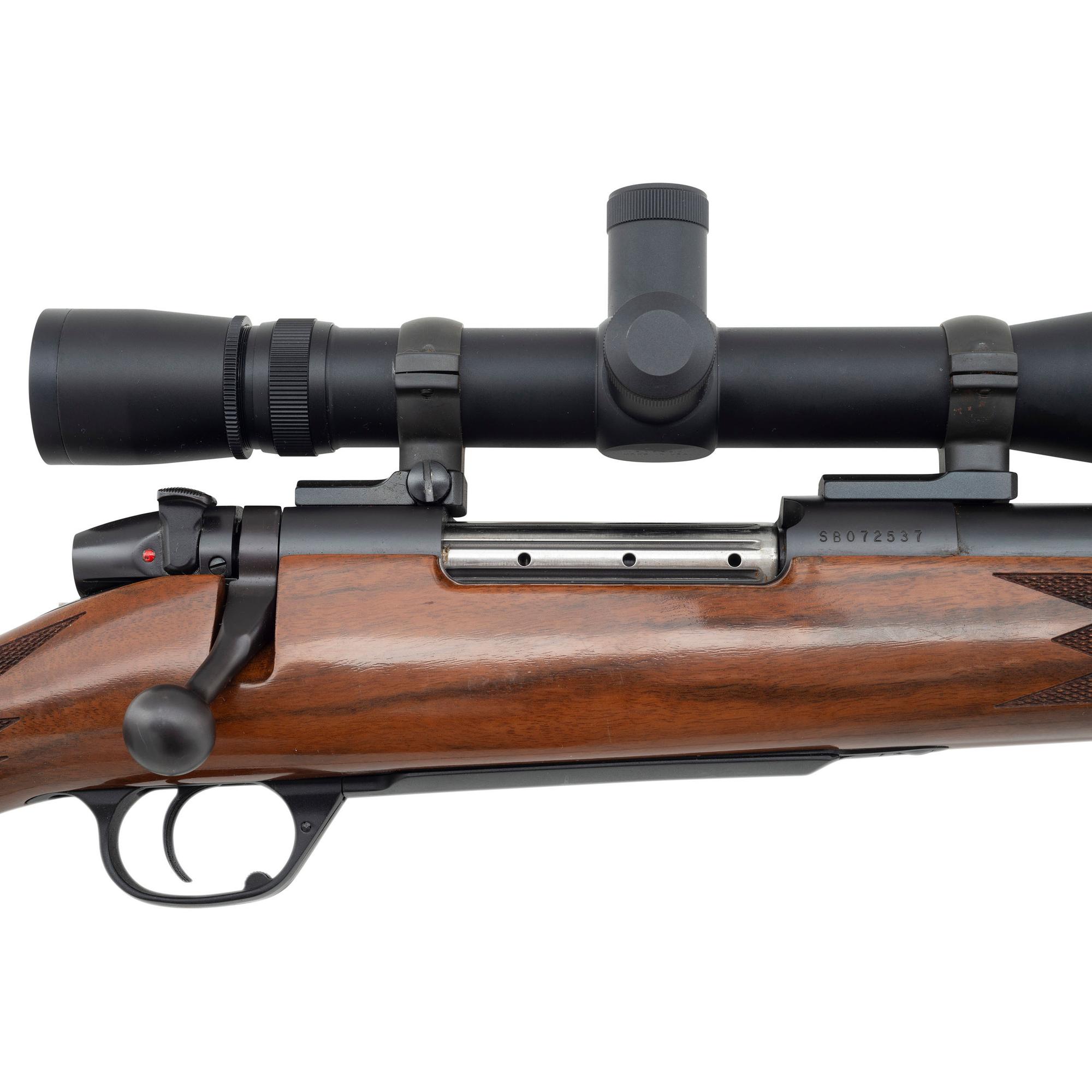 *Weatherby Mark V Deluxe in .300 Wby. Mag. with Heavy Barrel and Leupold Scope