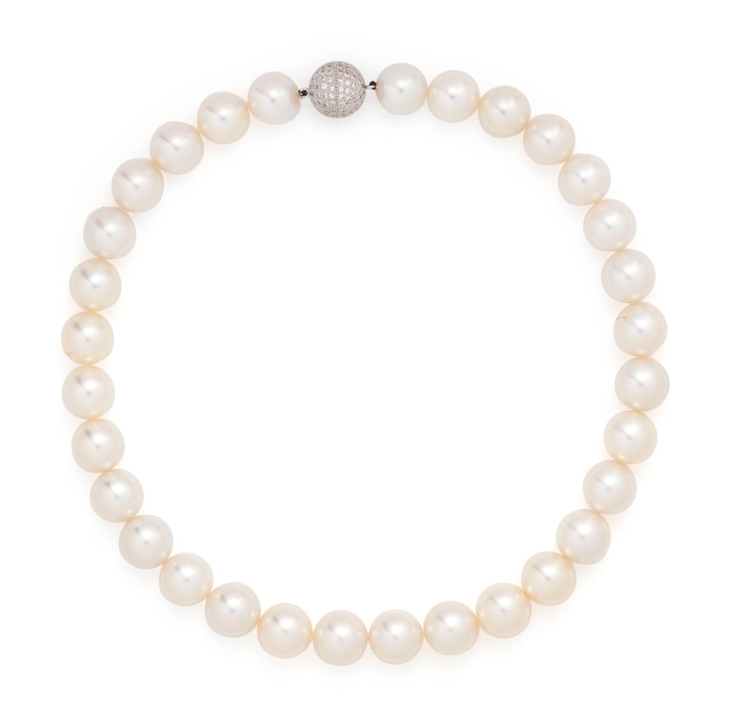 CULTURED SOUTH SEA PEARL AND DIAMOND NECKLACE