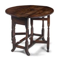 A William and Mary Oak Drop-Leaf Table