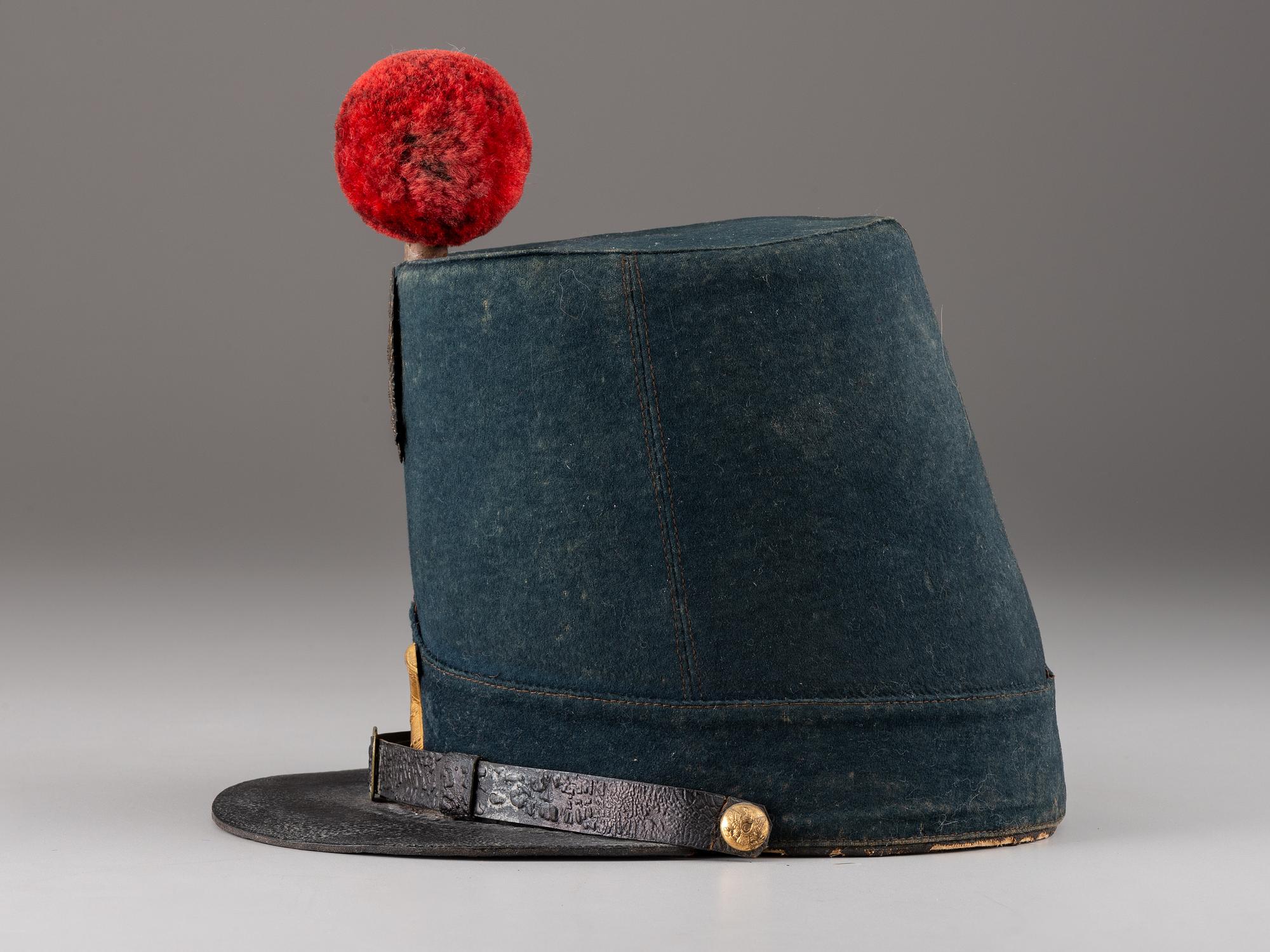 [MILITIA]. Model 1851 artillery shako. Manufactured by F.H. Lambert.