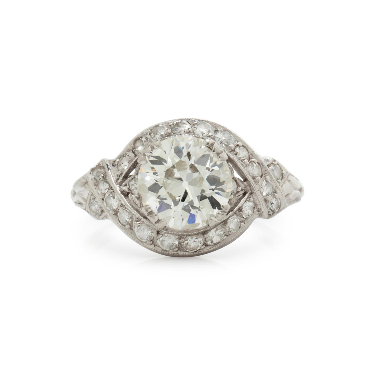 DIAMOND AND PLATINUM RING