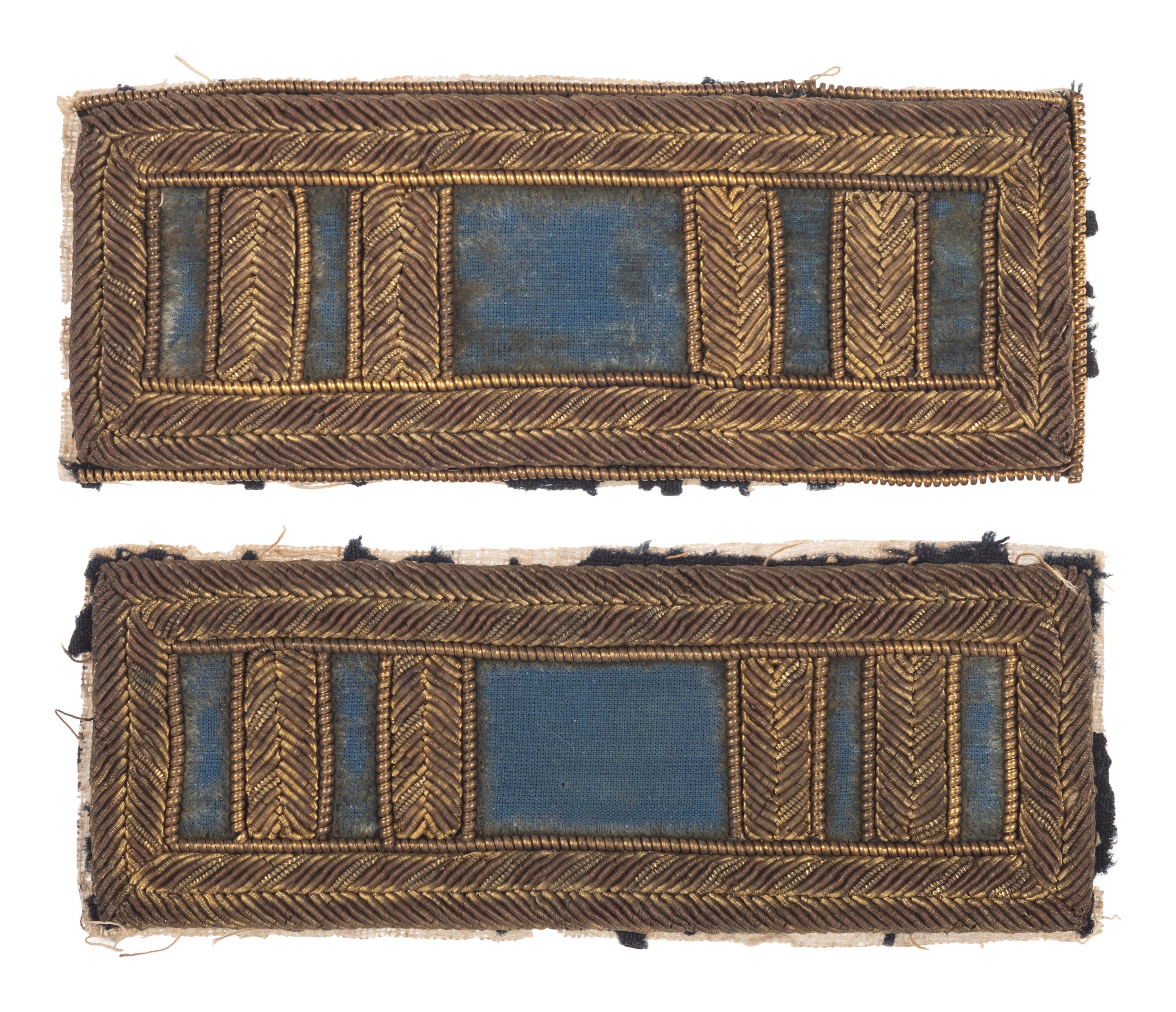 [CIVIL WAR]. Captain of infantry shoulder straps.