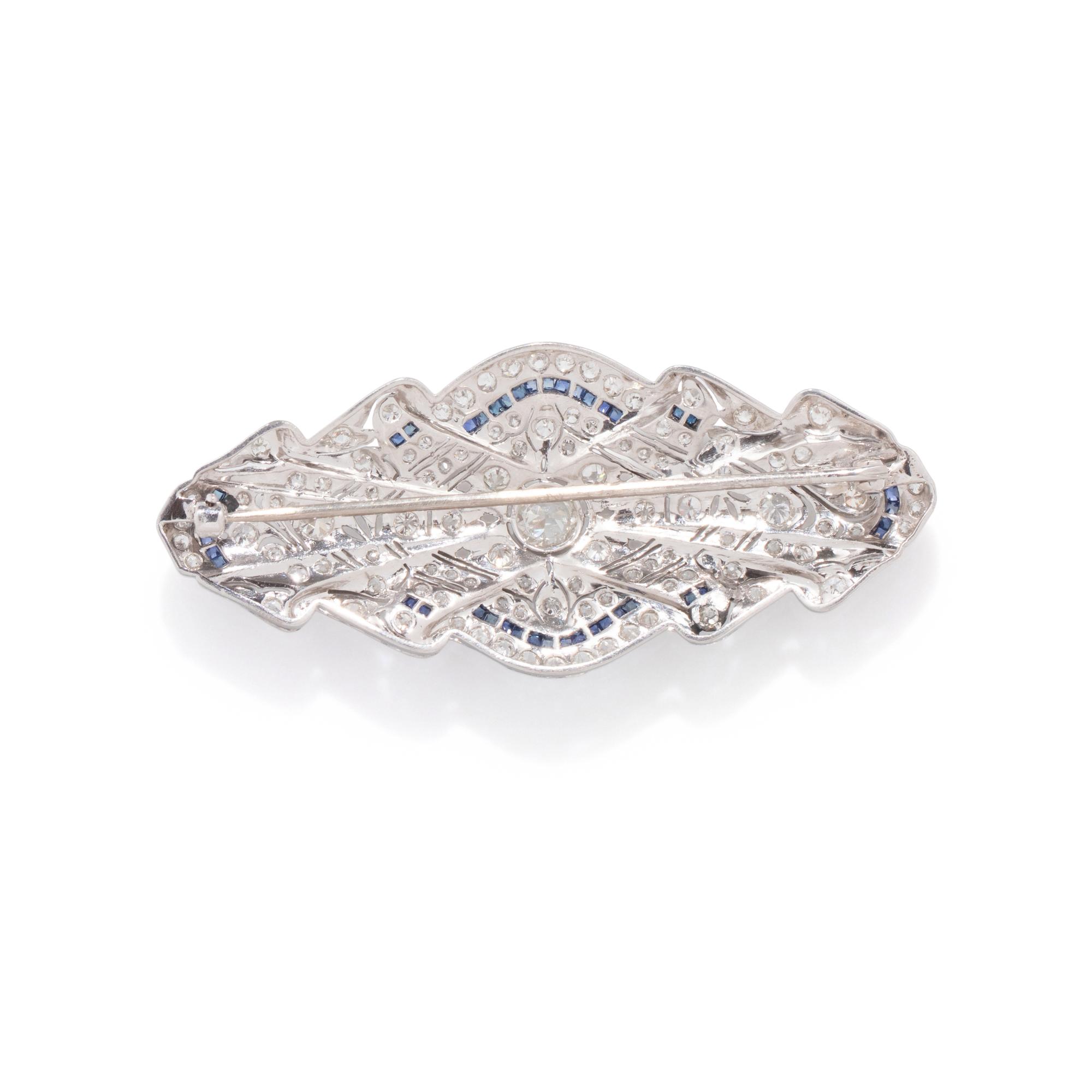 EDWARDIAN, DIAMOND AND SYNTHETIC SAPPHIRE BROOCH