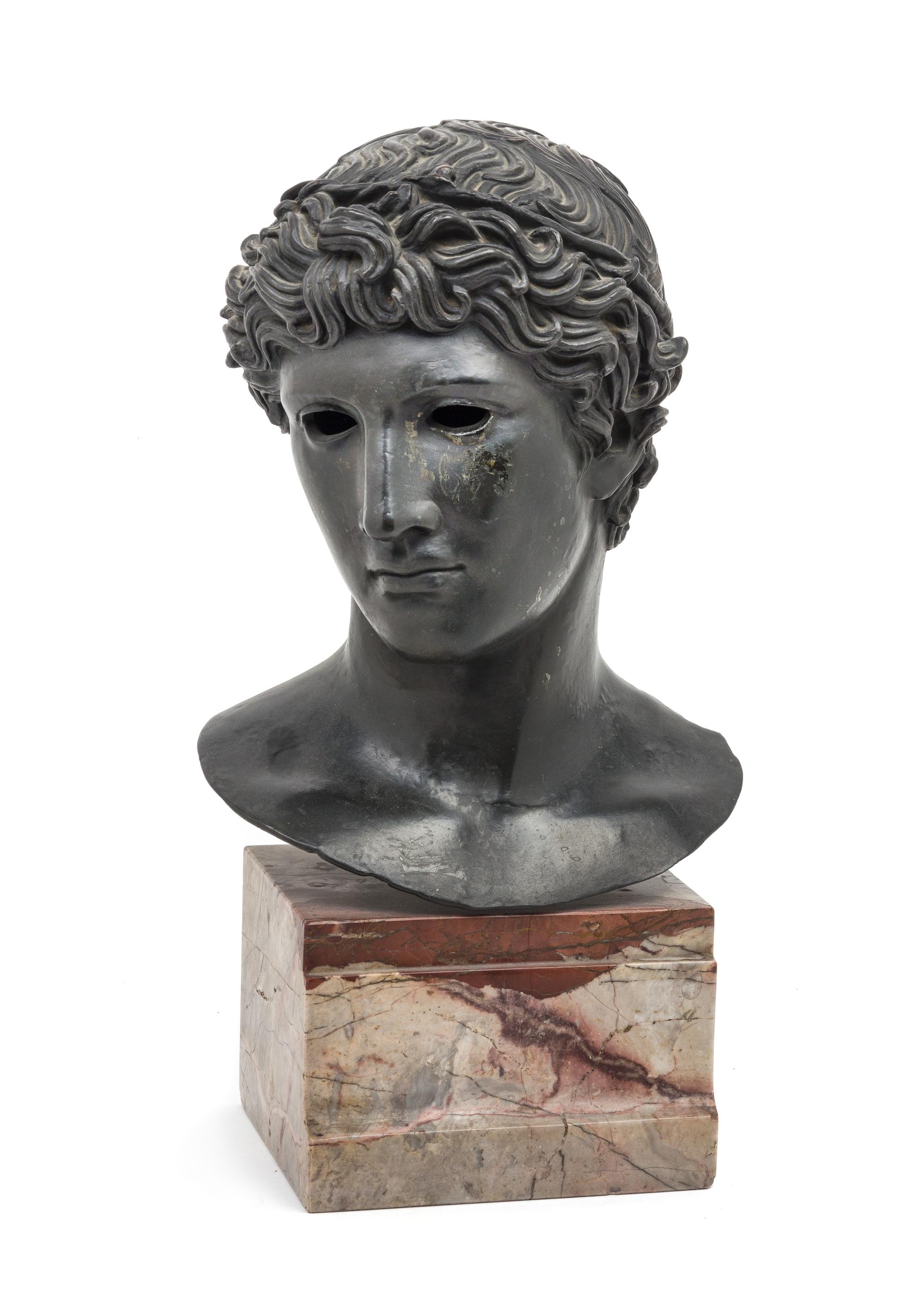 A Continental Bronze Bust Height 16 3/4 inches. — AFTER THE ANTIQUE, 19TH CENTURY