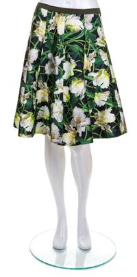 An Oscar de la Renta Green Floral Skirt, Size: 8.