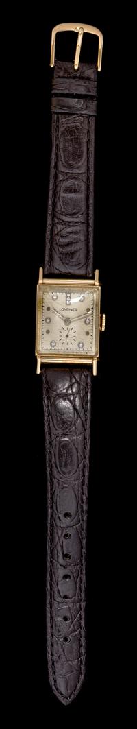 A 14 Karat Yellow Gold Wristwatch, Longines,