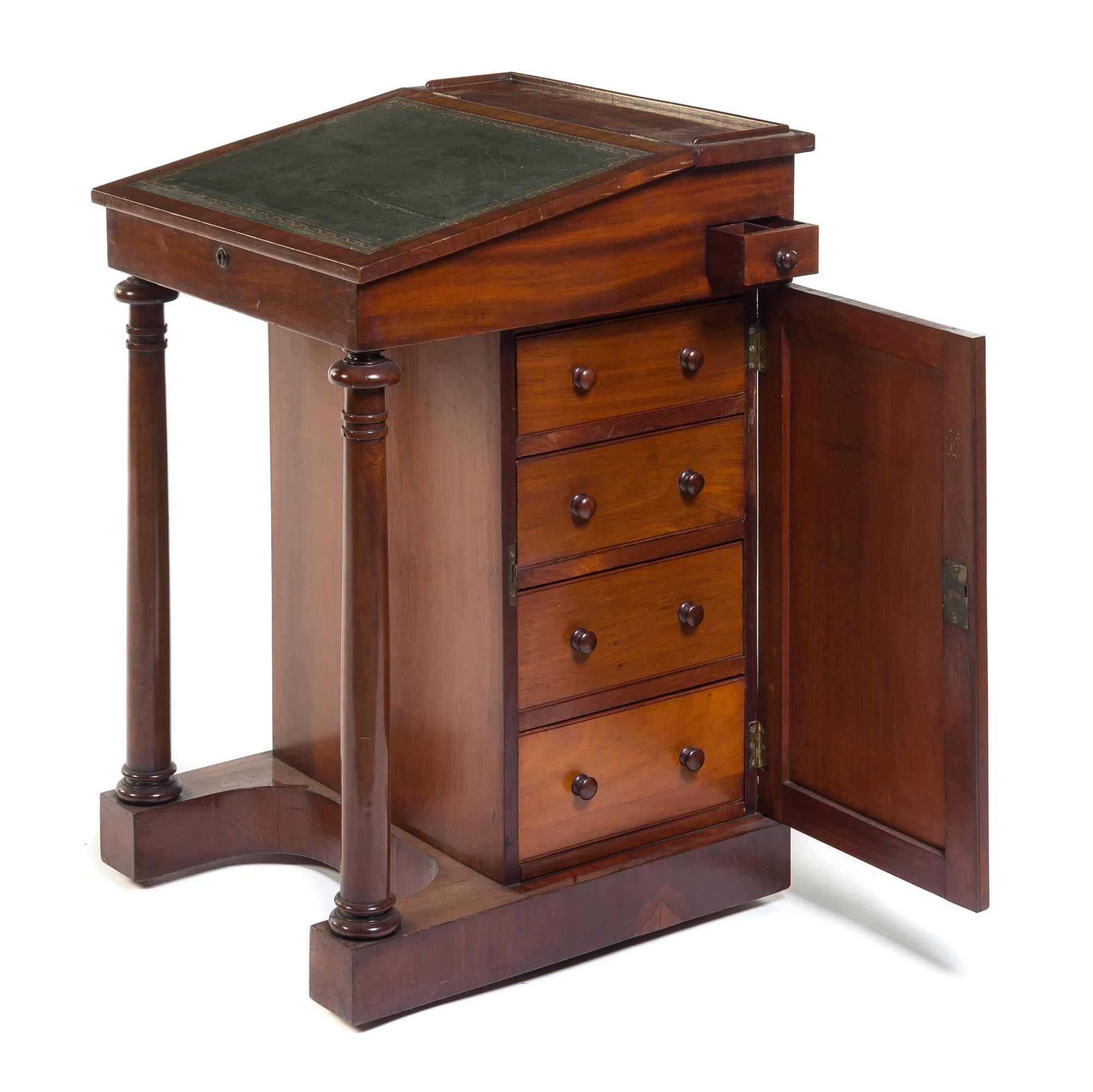 An English Mahogany Davenport Desk Height 33 x width 22 x depth 22 1/4 inches. — LATE 19TH CENTURY