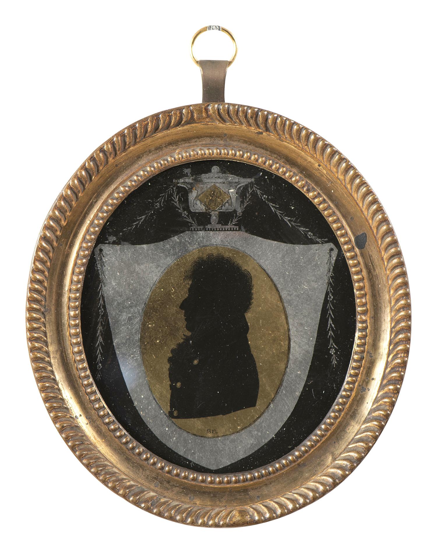 Six Verre Eglomise Silhouette Portraits of Gentlemen and Military Officers