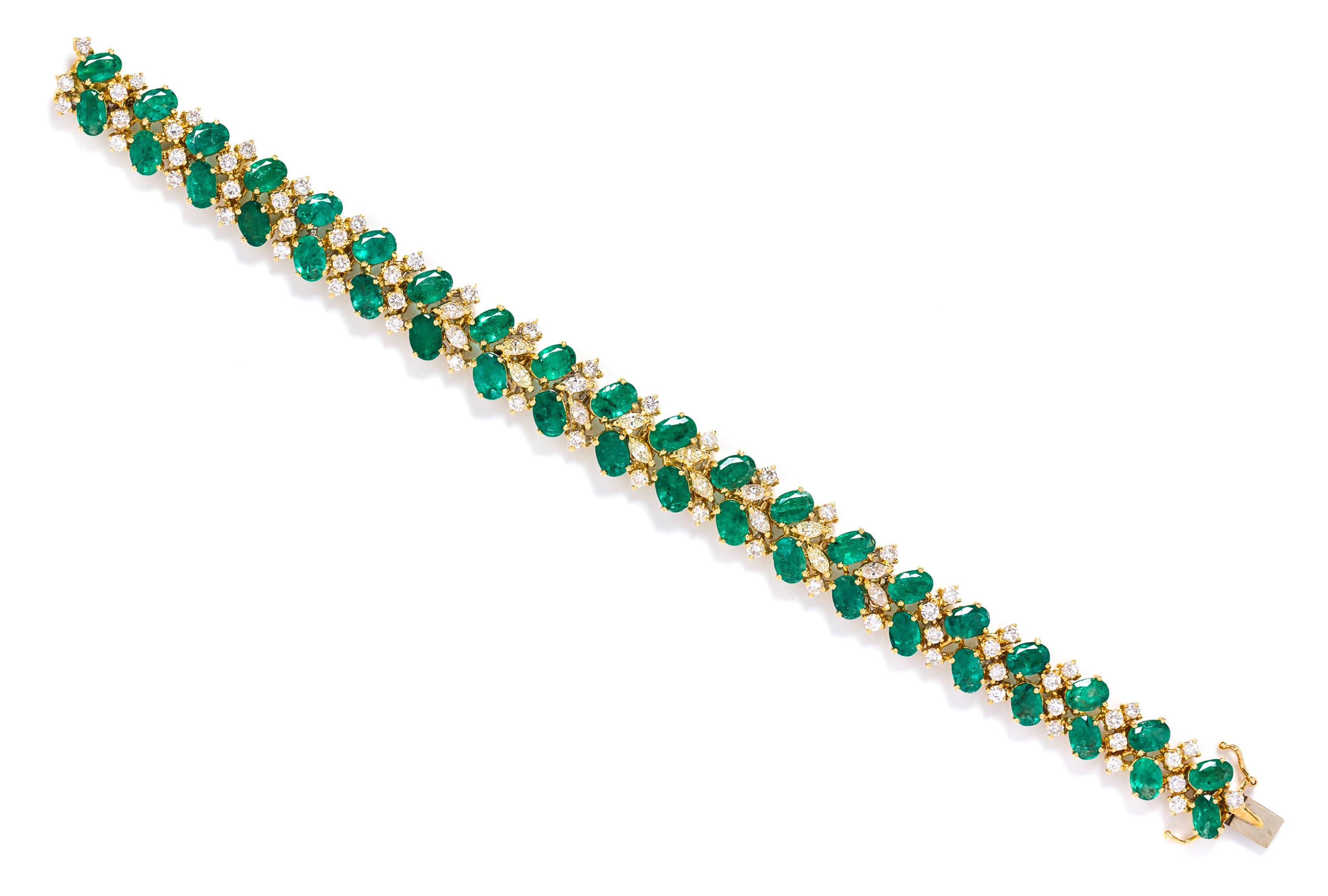 An 18 Karat Yellow Gold, Emerald, and Diamond Bracelet, 19.90 dwts.