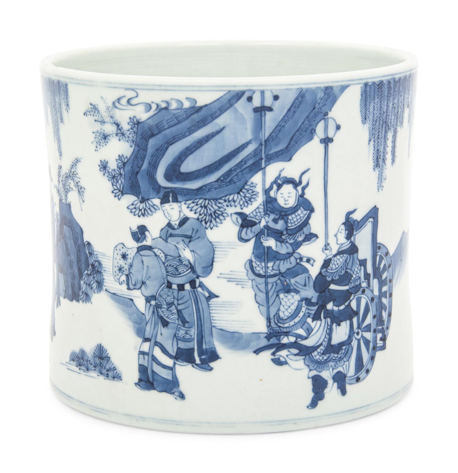 A Chinese Blue and White Porcelain Brushpot, Bitong