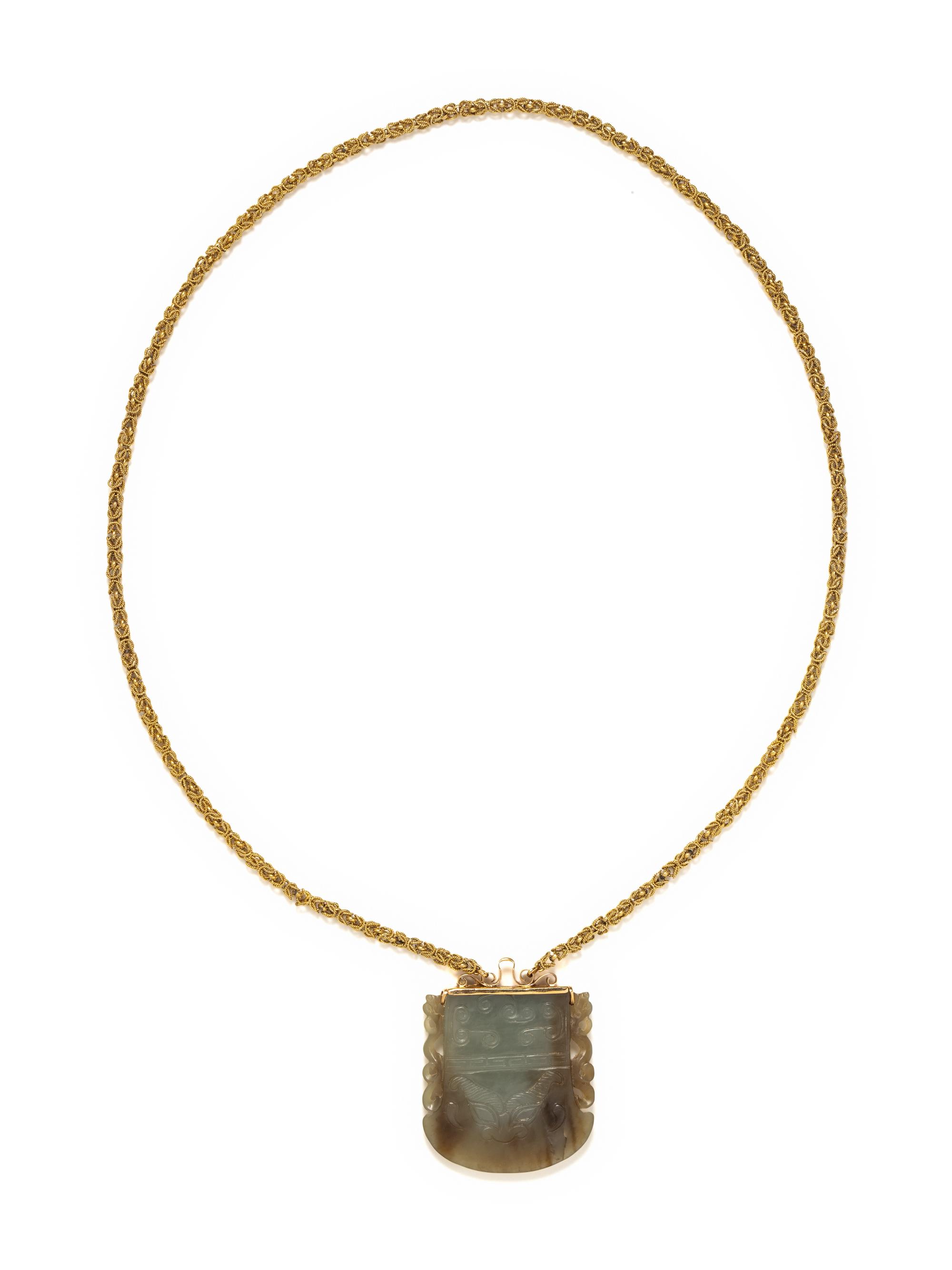 YELLOW GOLD AND JADE NECKLACE