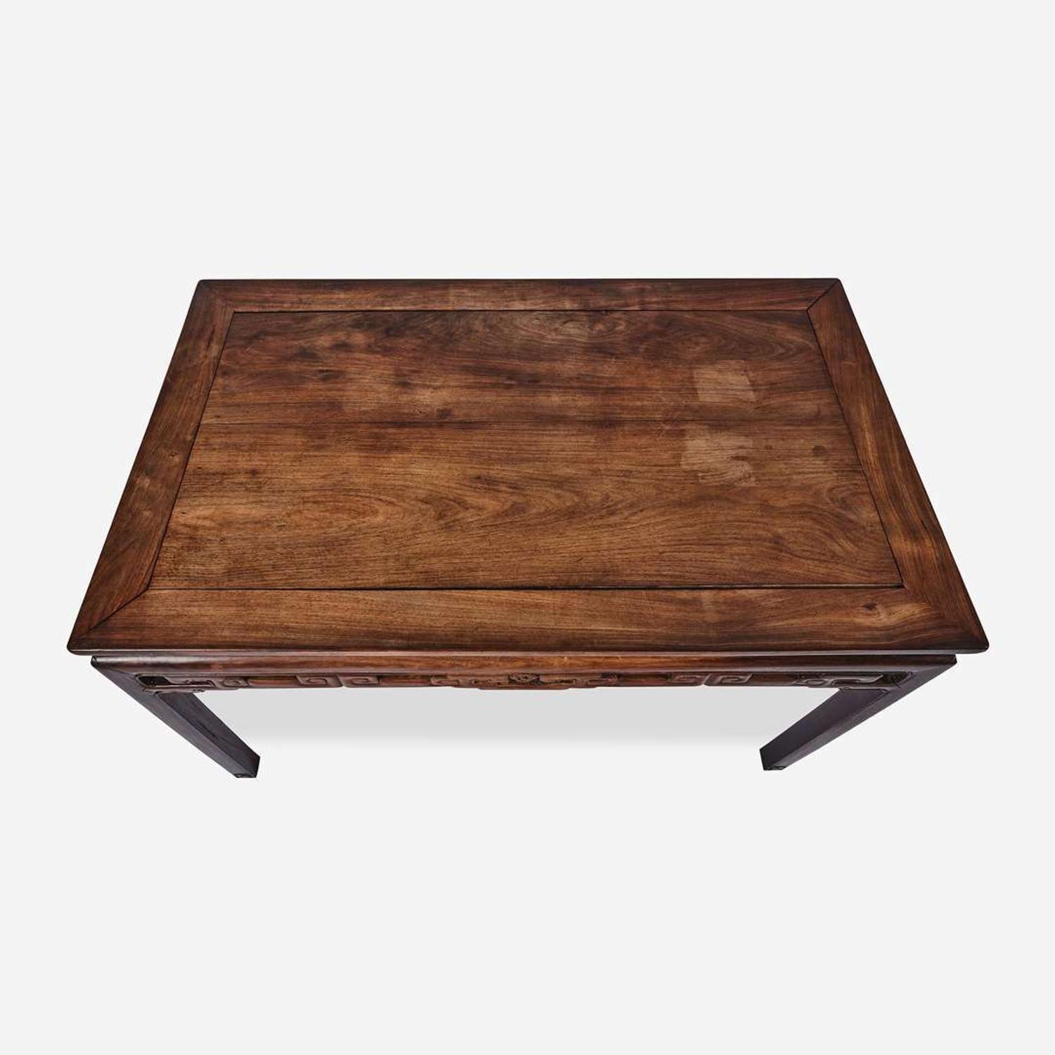 A Chinese hardwood rectangular table, possibly huanghuali 硬木方桌 或黄花梨 Probably Qing dynasty ??
