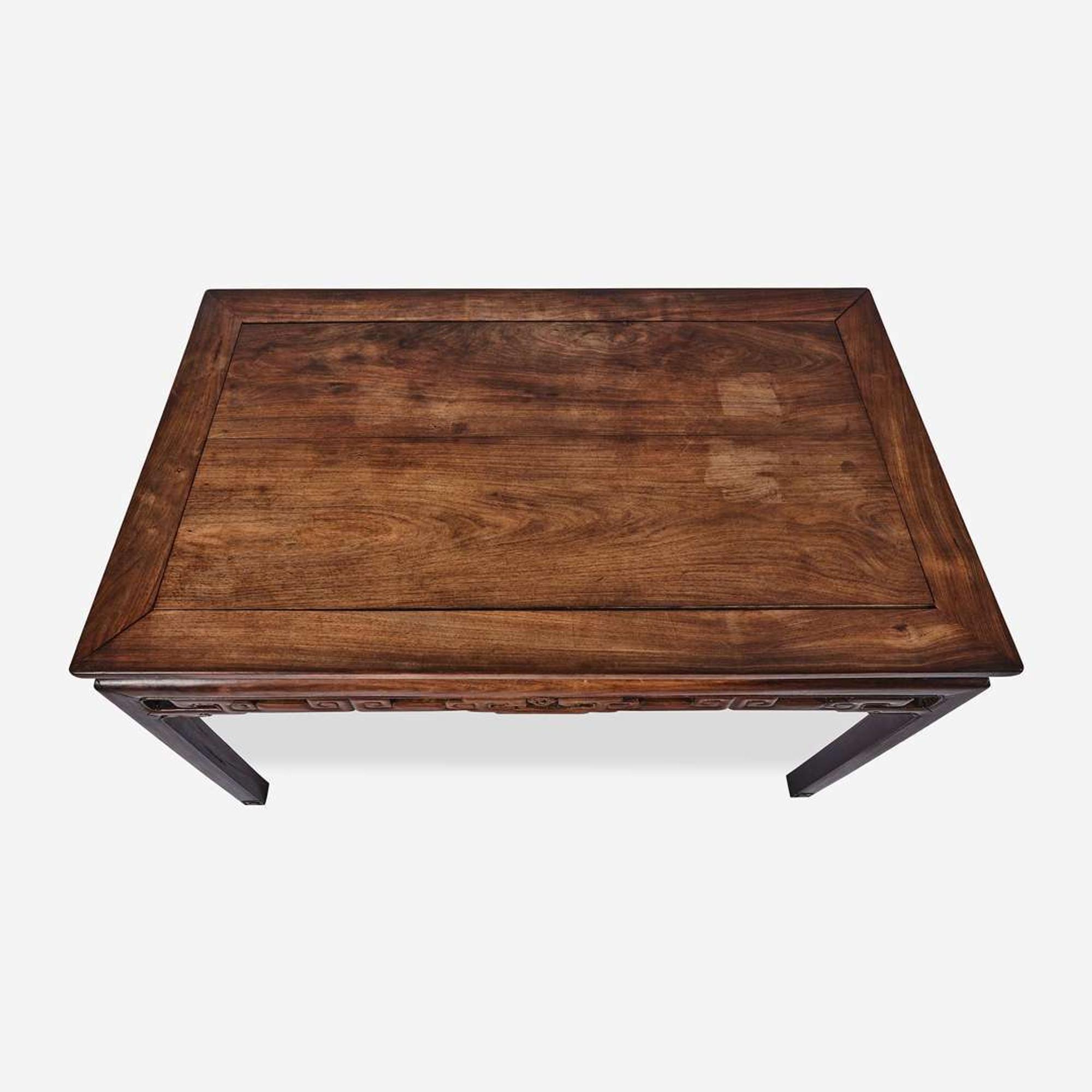 A Chinese hardwood rectangular table, possibly huanghuali 硬木方桌 或黄花梨 Probably Qing dynasty ??