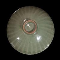 A Chinese Longquan celadon petal-carved "Lotus" bowl 龙泉窑刻划花碗 Southern Song/Yuan Dynasty ????