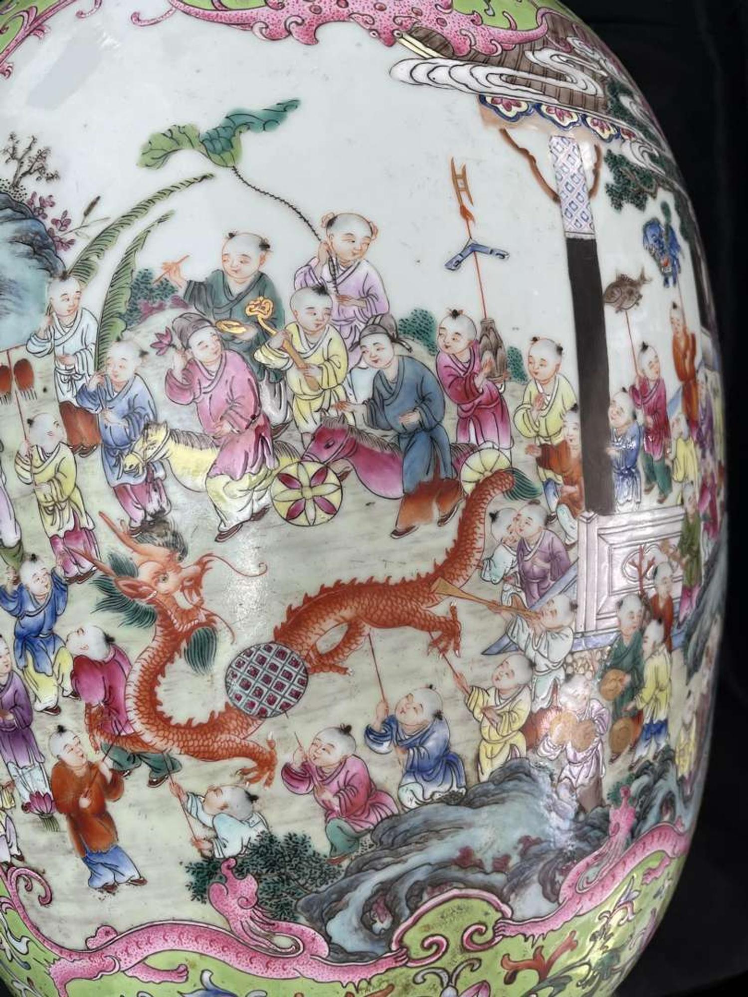 A large Chinese famille rose-decorated "Boys" Vase 粉彩嬰戲圖開光雙耳大瓶 Jiaqing mark ???
