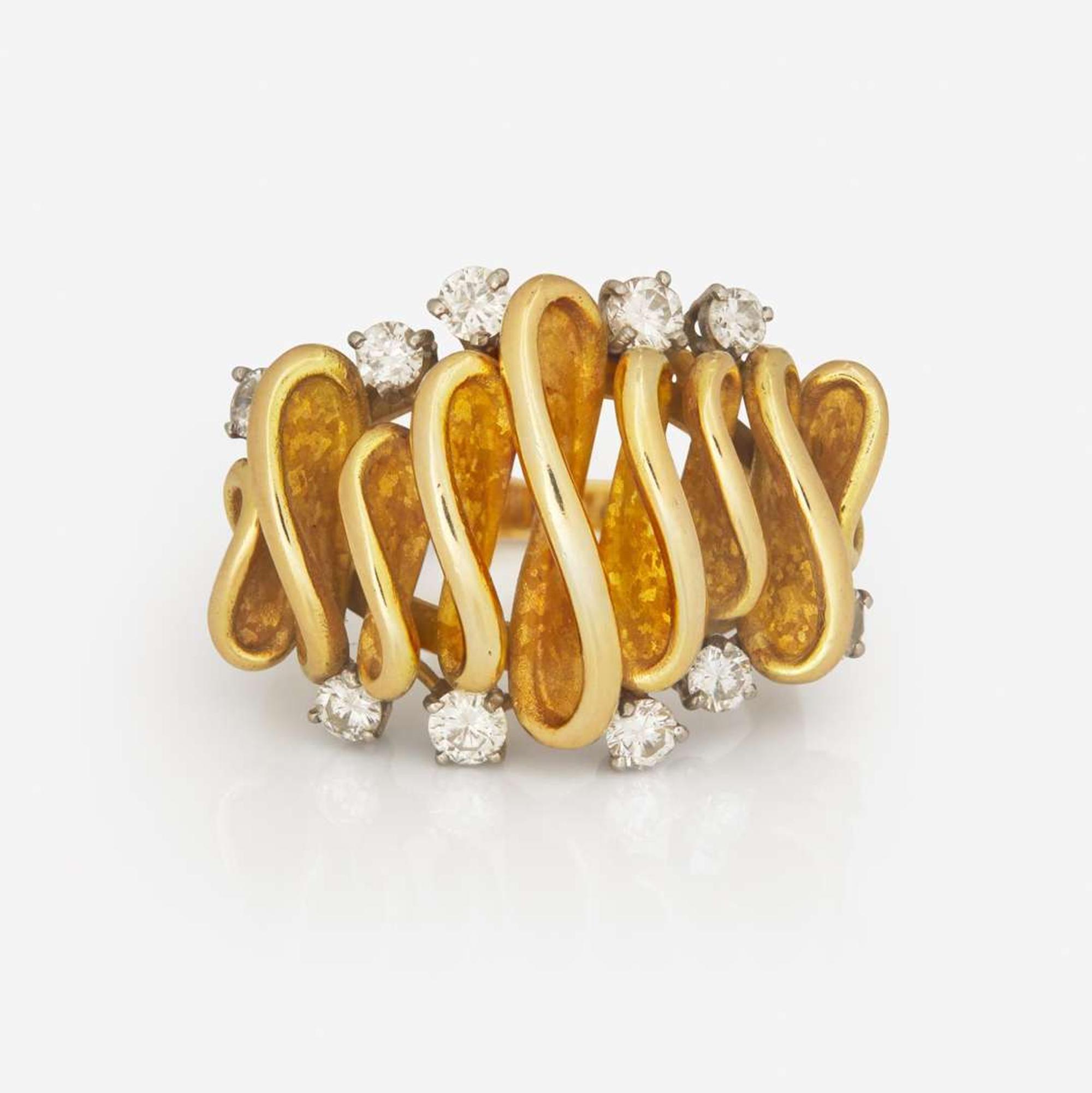 An 18K Yellow Gold and Diamond Wave Ring French