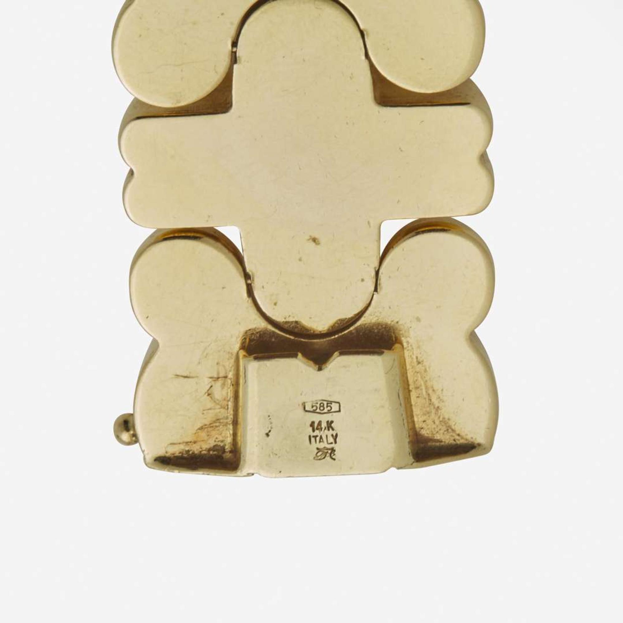 A 14K Yellow Gold Bracelet