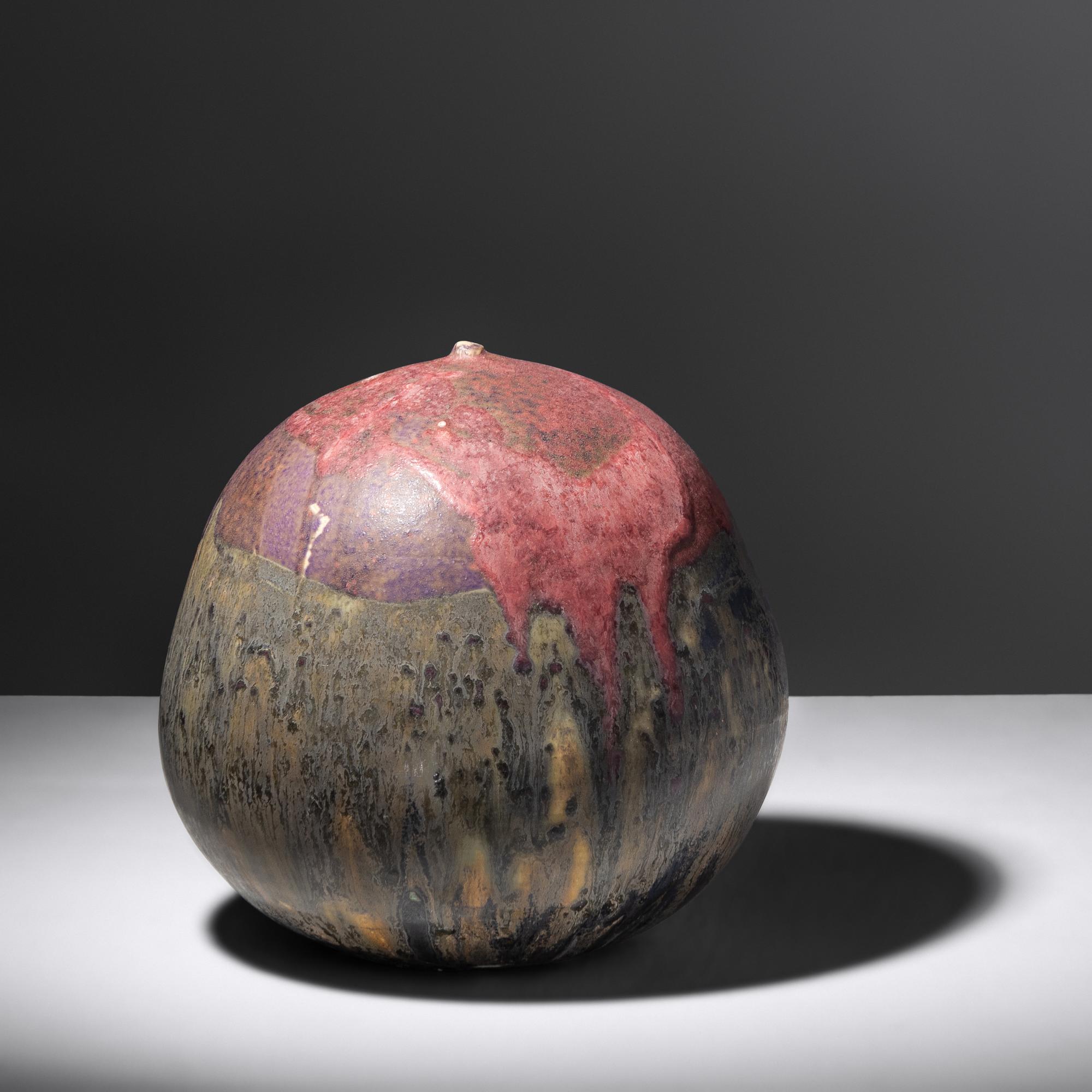 'Moon Pot with Rattle'