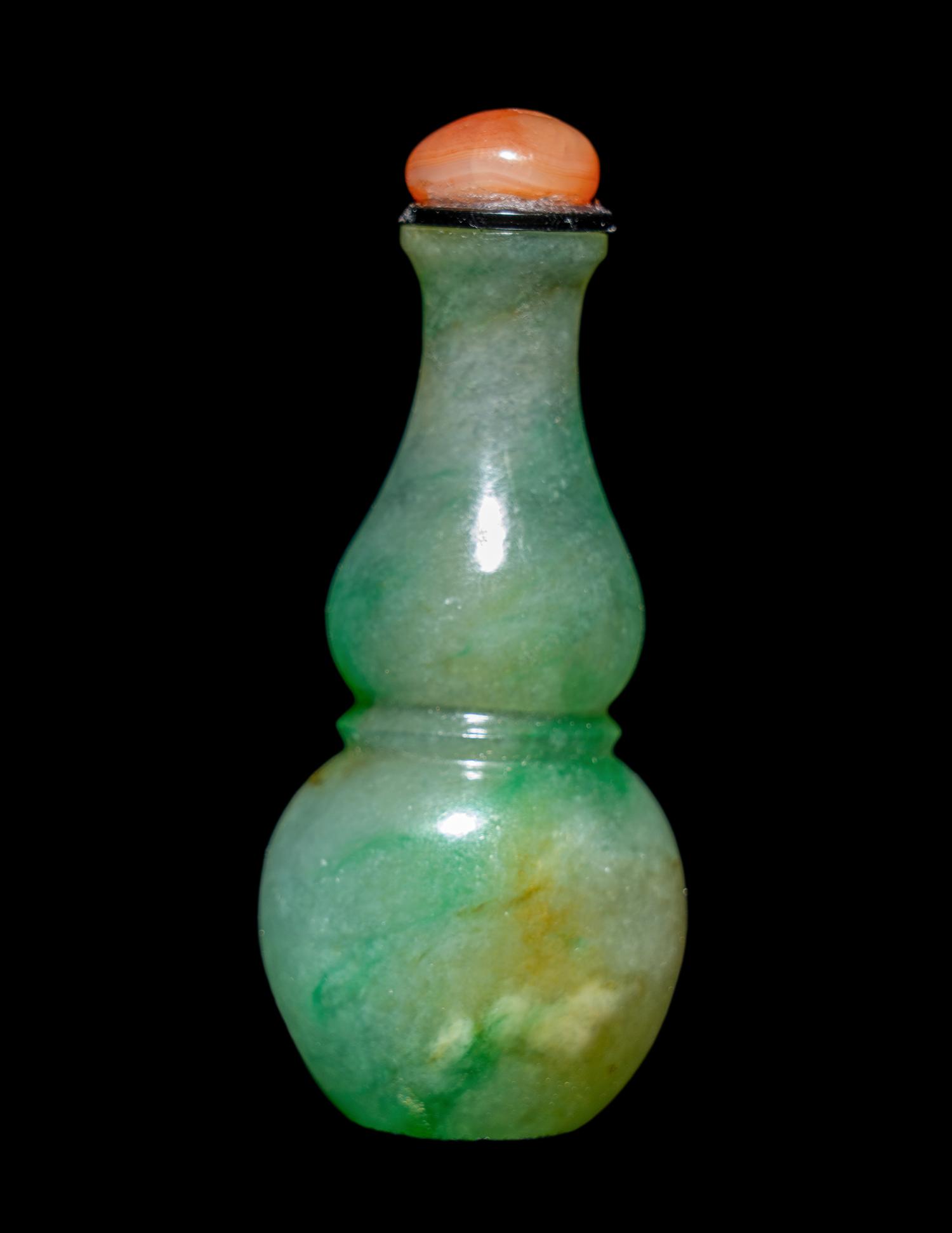 A Chinese Apple Green and Celadon Jadeite Gourd-Form Snuff Bottle