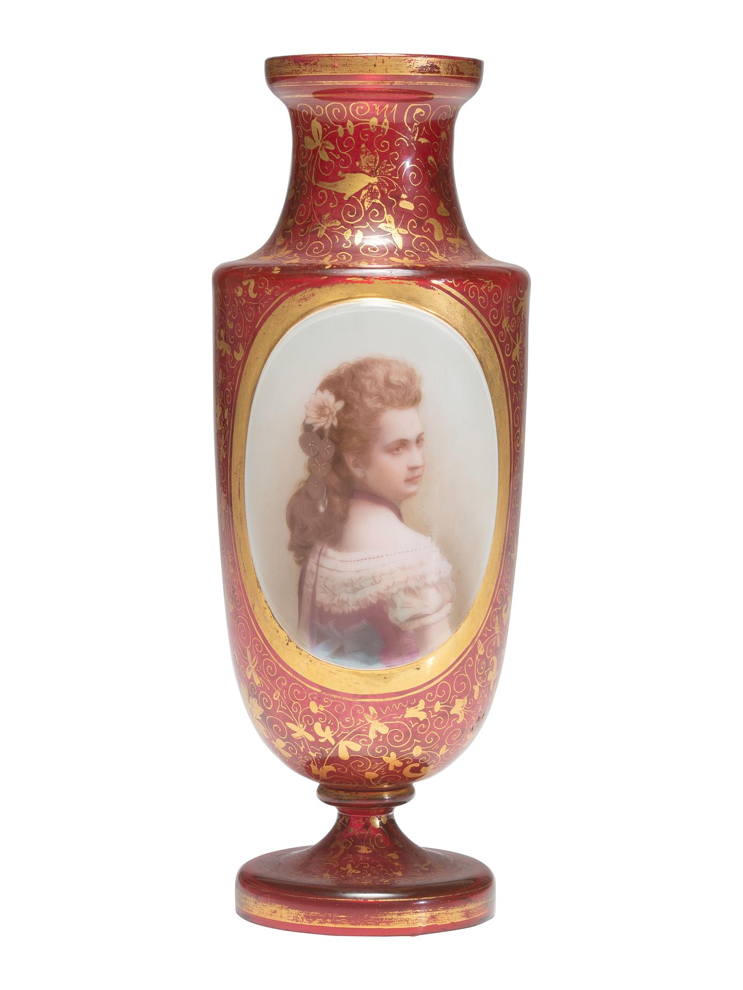 [Early Photography] Urn Featuring Photographic Portrait of a Young Woman
