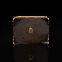 A small Komai, Kyoto gold-inlaid iron box 日本鉗金鐵盒 Meiji period ??