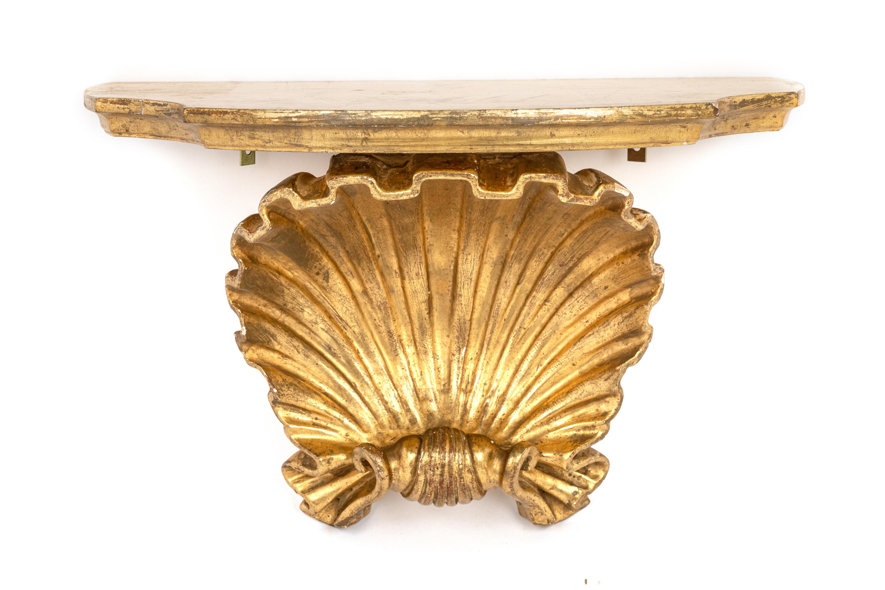 A Continental Carved Giltwood Wall Mount